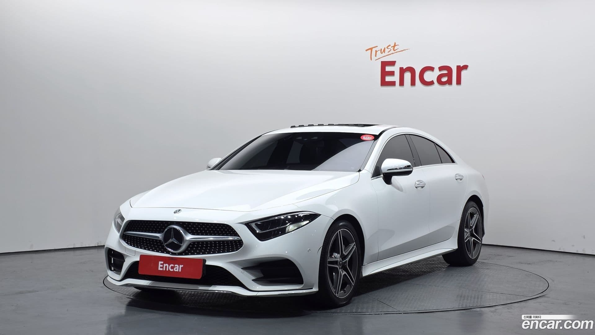 Main__Slider__Photo:CLS-Class Mercedes-Benz 2019.11-0