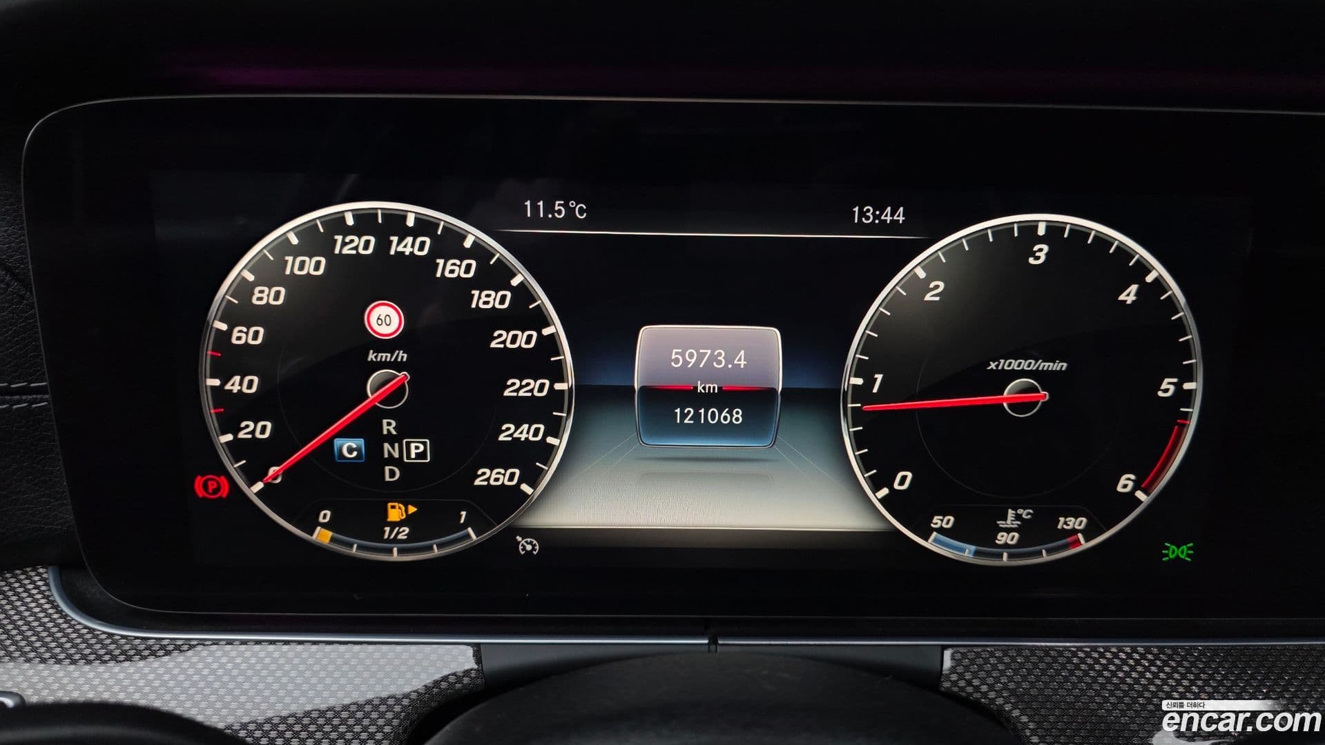 Main__Slider__Photo:CLS-Class Mercedes-Benz 2019.11-7