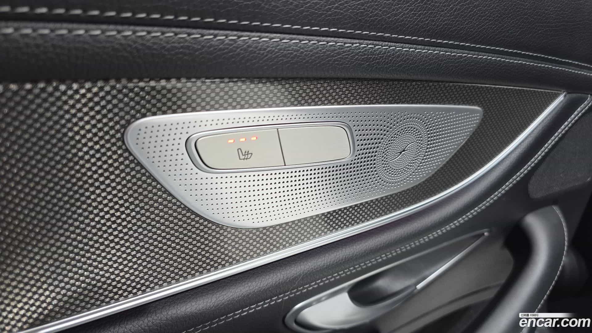 CLS-Class Mercedes-Benz 2019.11-OPTION-022