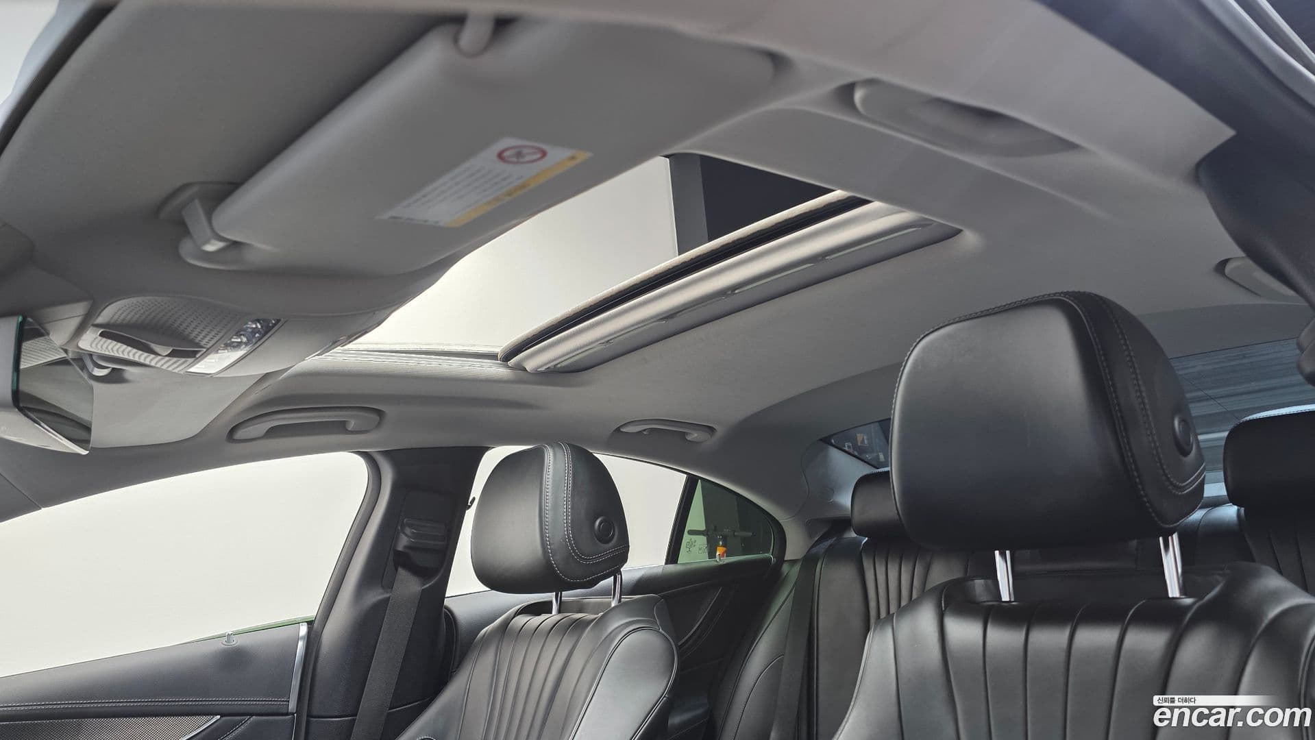 Main__Slider__Photo:CLS-Class Mercedes-Benz 2019.11-18