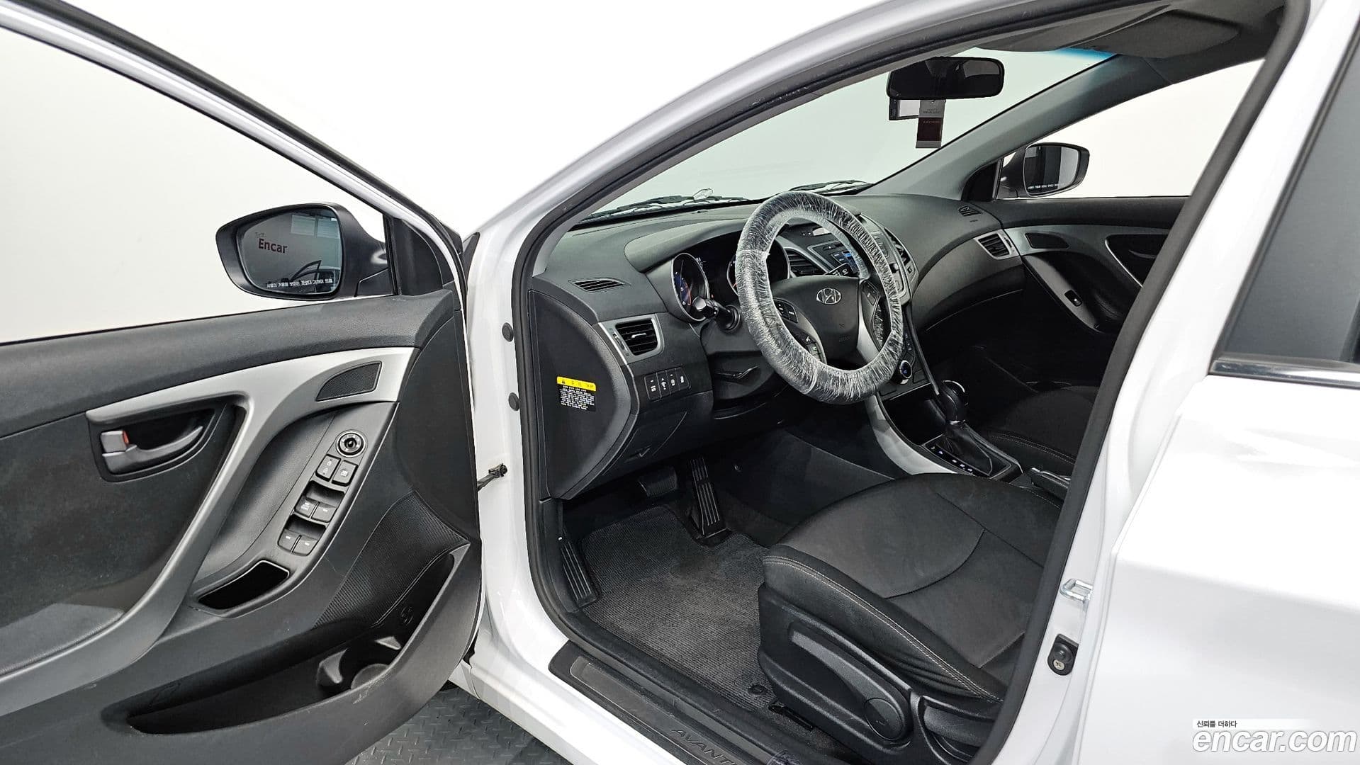 Main__Slider__Photo:AVANTE Hyundai 2013.11-10