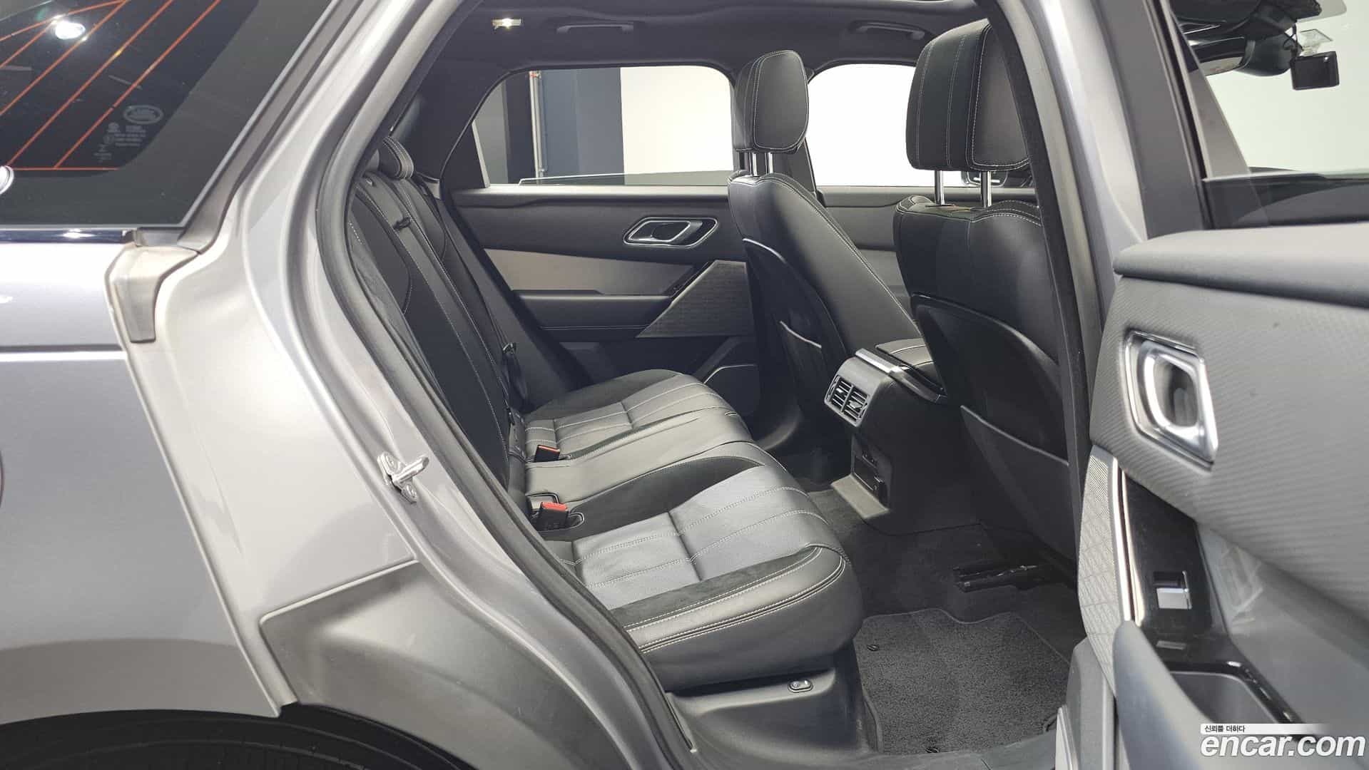 Range Rover Velar Land Rover 2020.11-OPTION-016