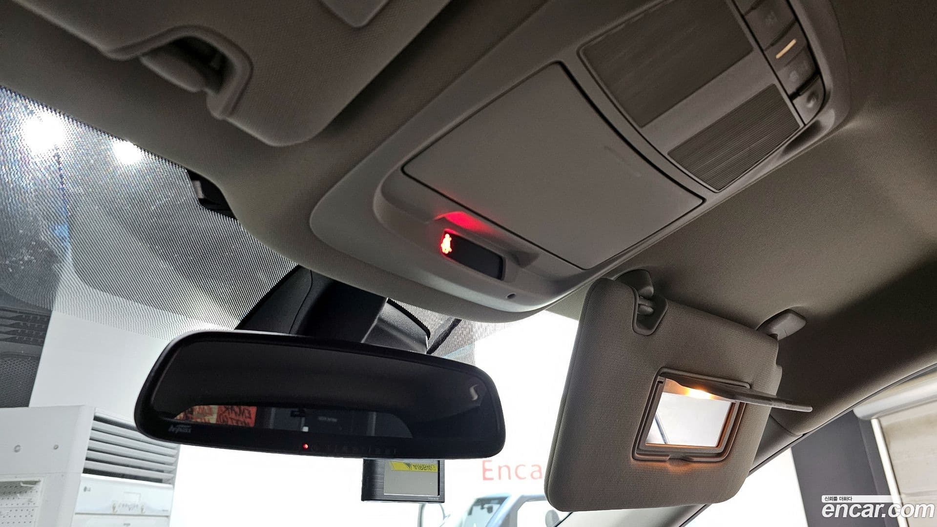 Main__Slider__Photo:QM6 Renault-KoreaSamsung 2021.4-18