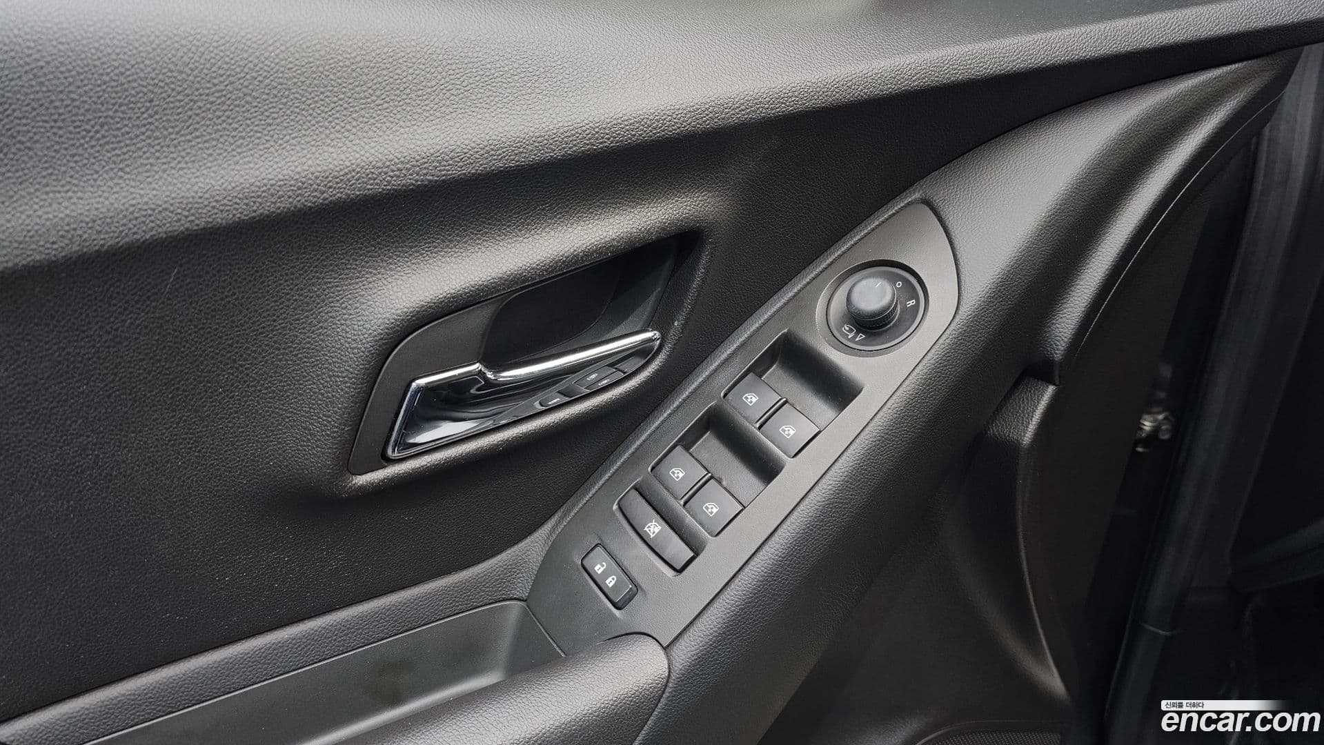 Main__Slider__Photo:Trax ChevroletGMDaewoo 2016.0-15