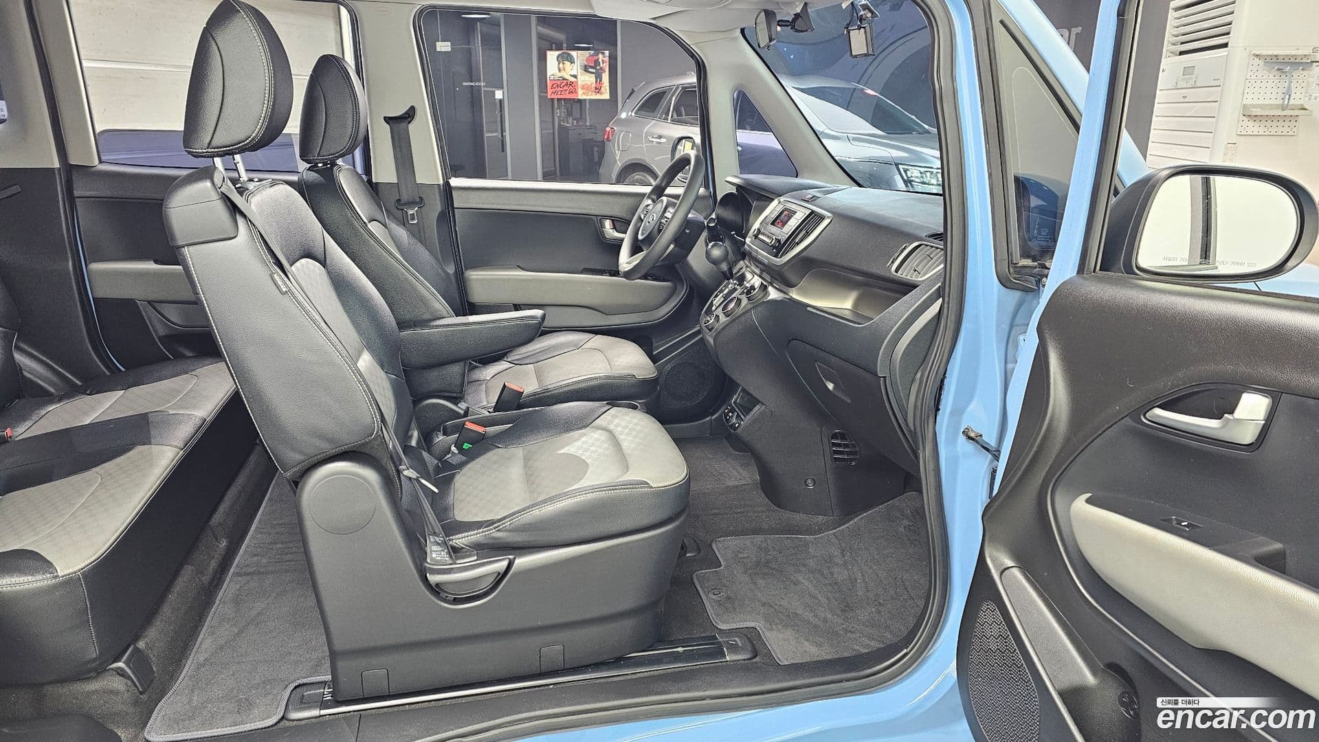 Main__Slider__Photo:RAY Kia 2021.2-10