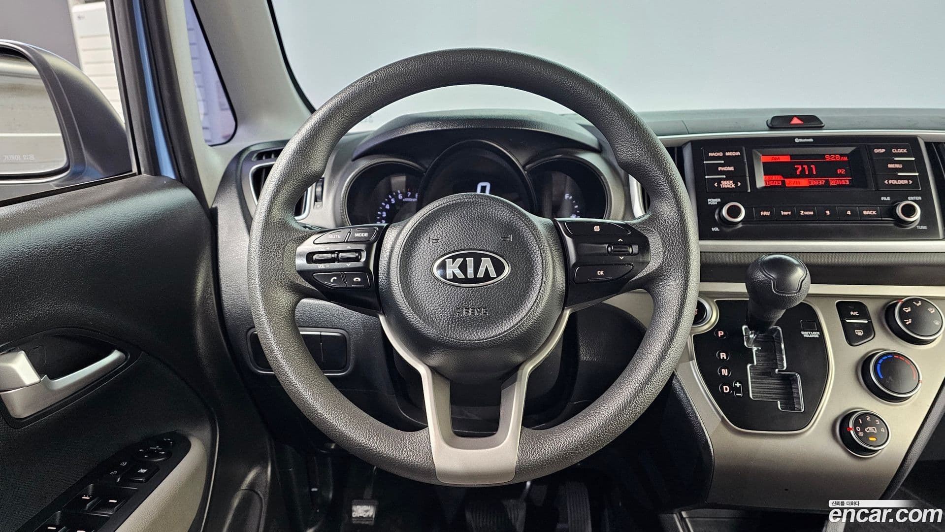 Main__Slider__Photo:RAY Kia 2021.2-12