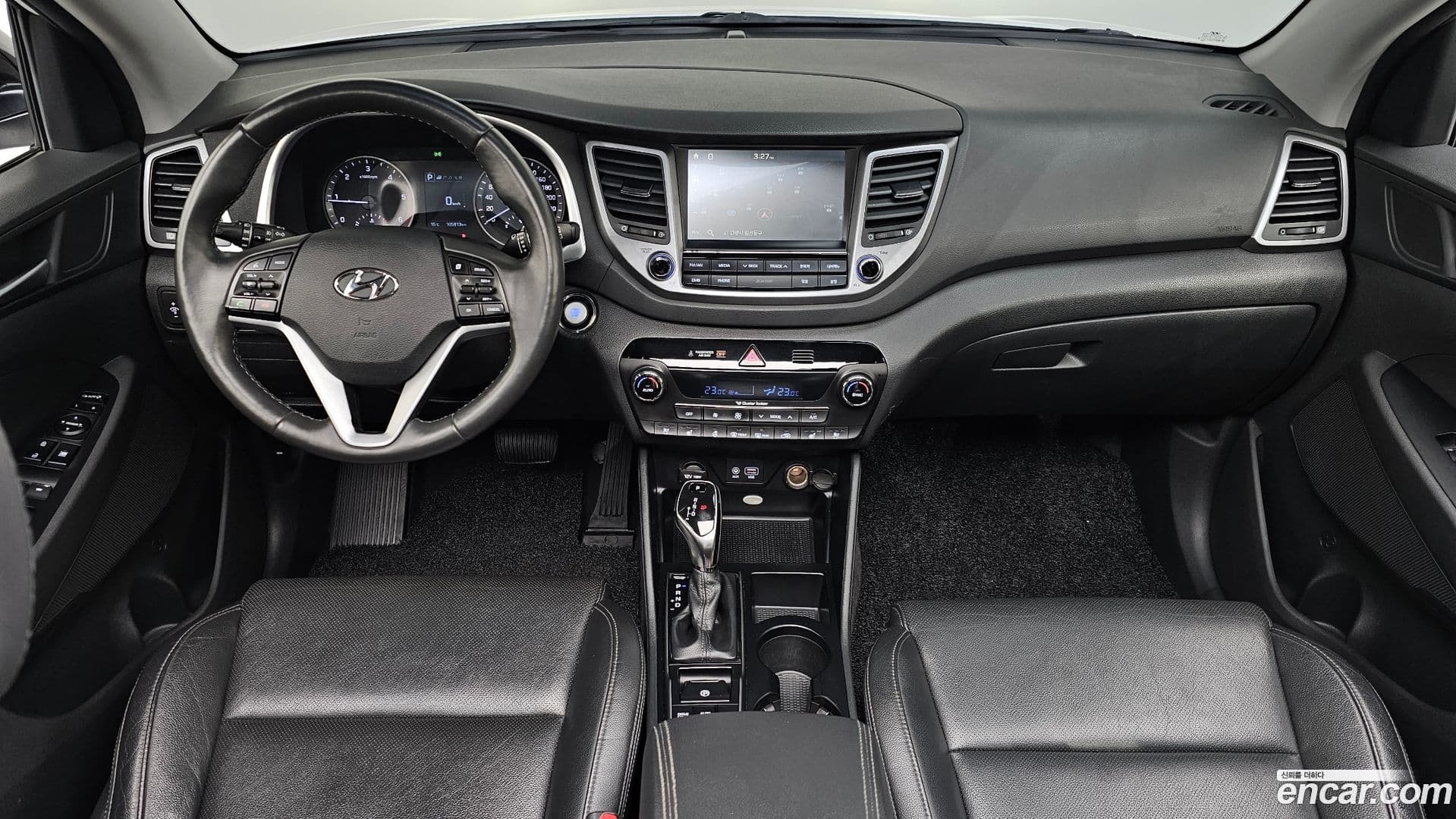 Main__Slider__Photo:Tucson Hyundai 2017.3-6