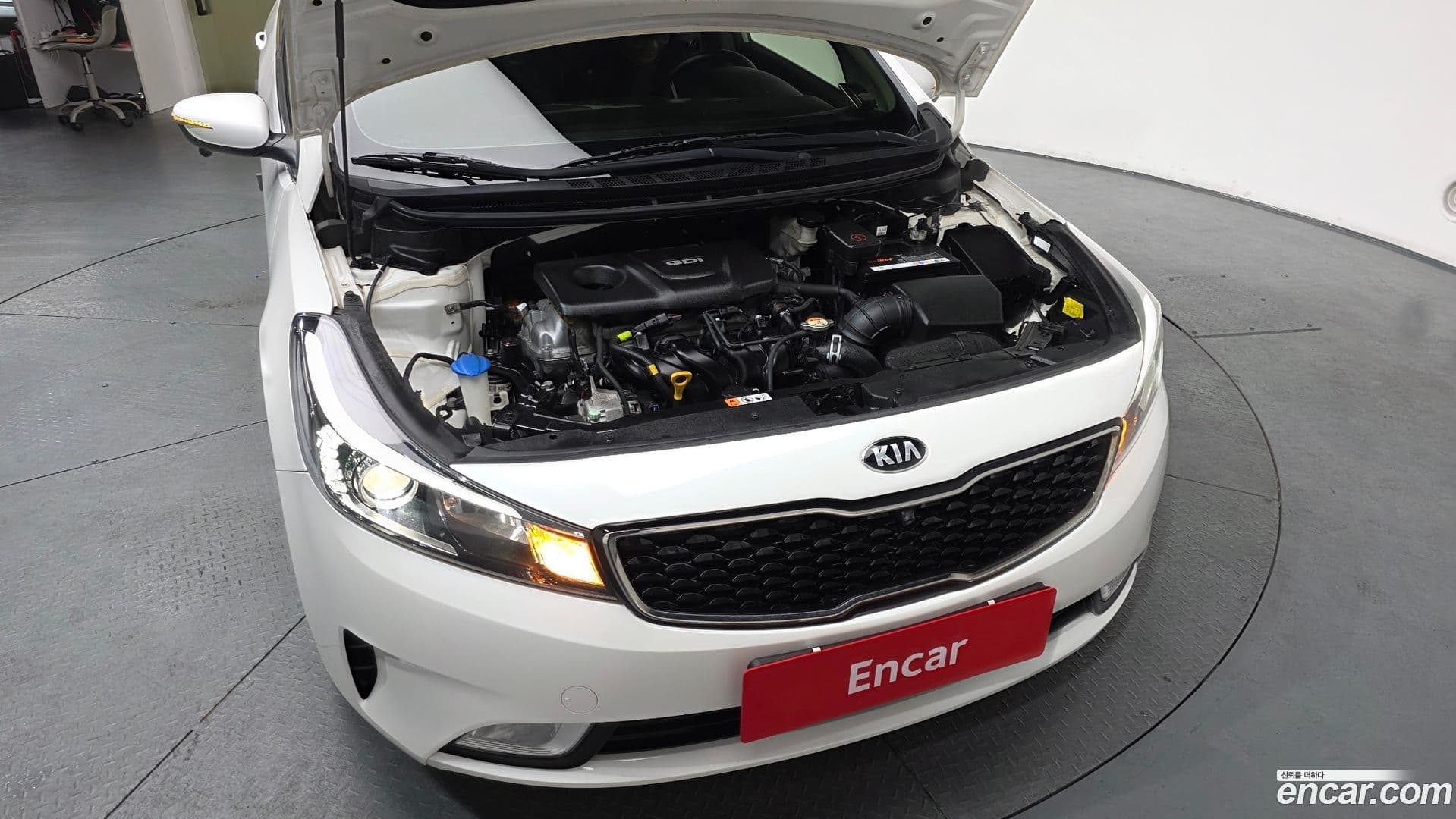 Main__Slider__Photo:K3 Kia 2017.10-5