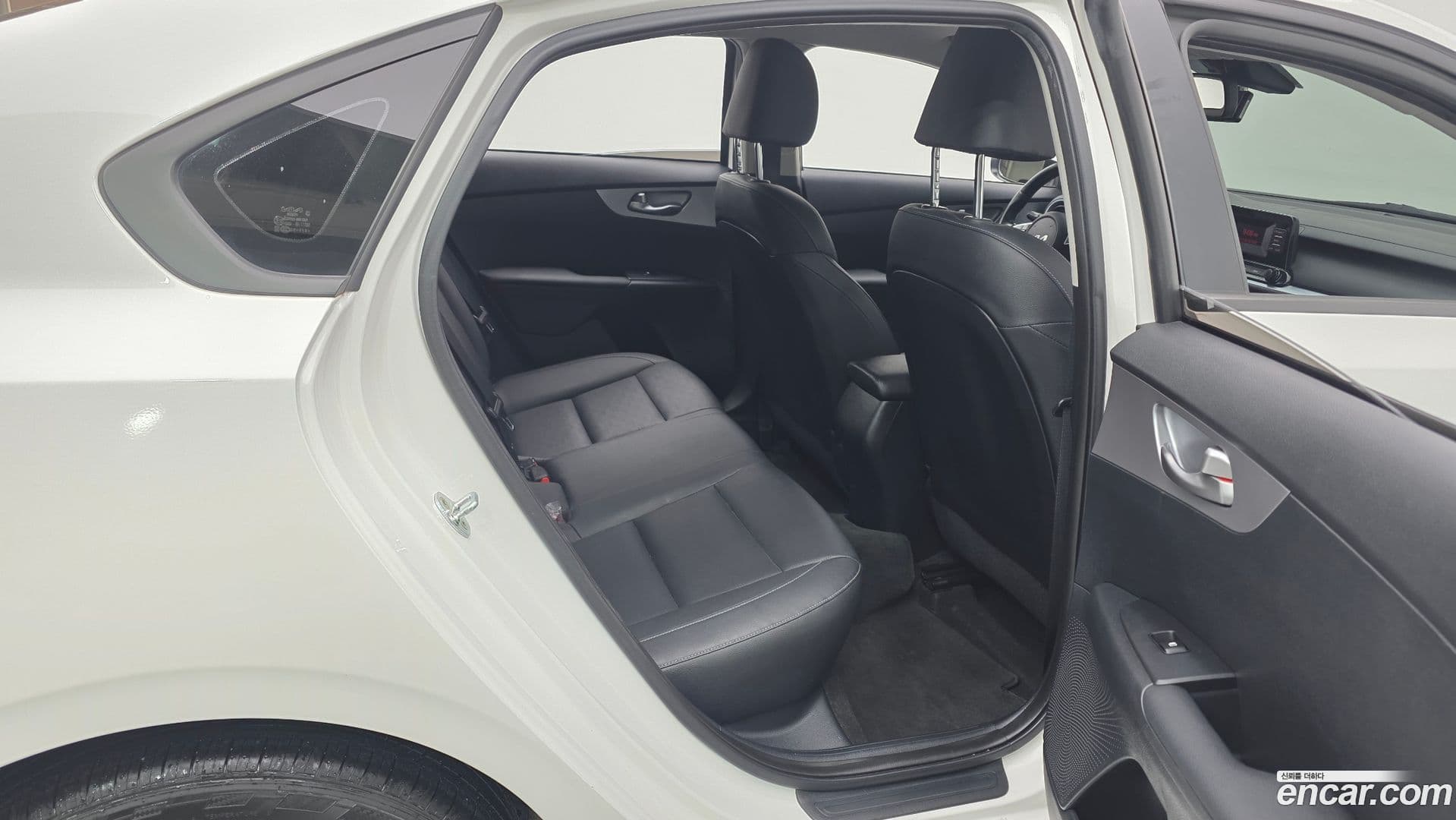 Main__Slider__Photo:K3 Kia 2021.4-11