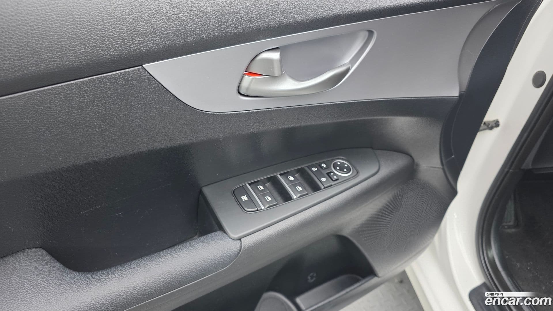 Main__Slider__Photo:K3 Kia 2021.4-13