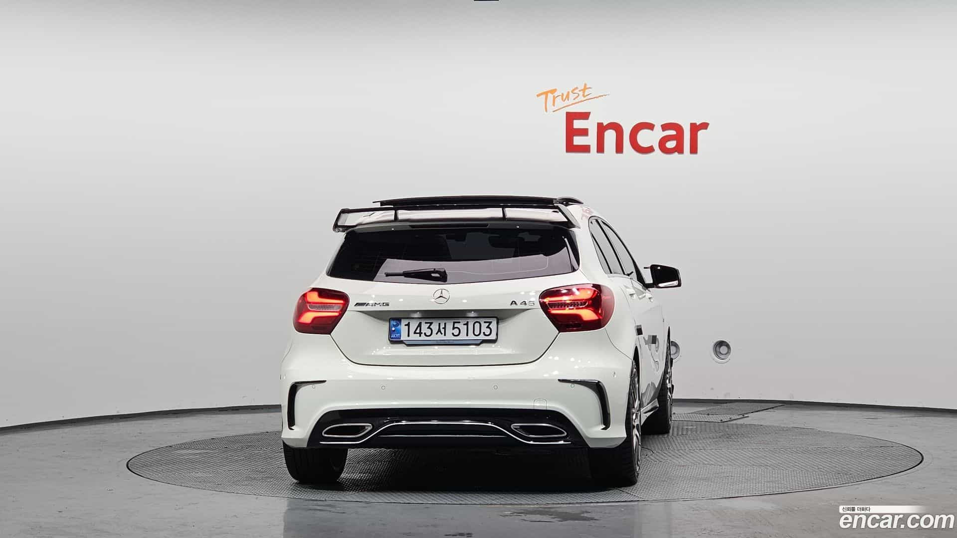 A-Class Mercedes-Benz 2017.8-OUTER-004