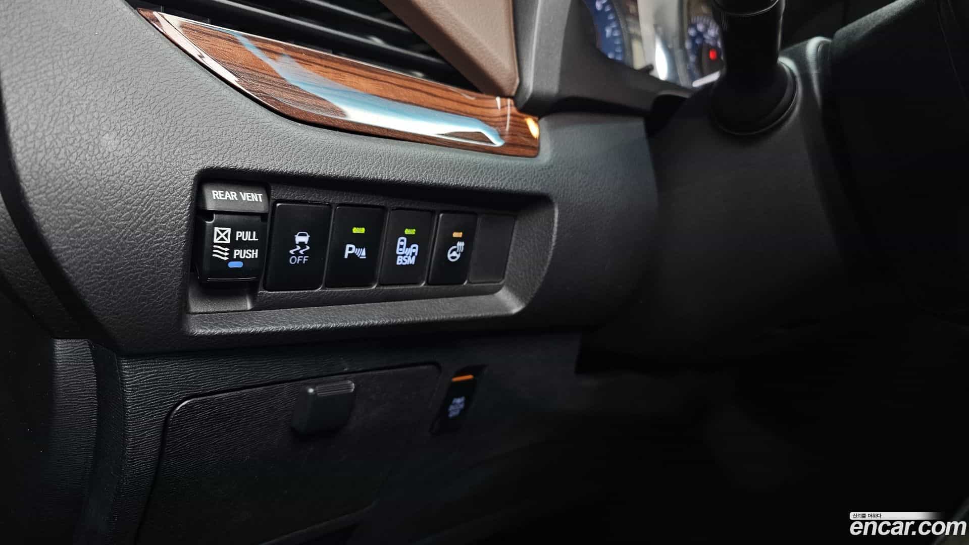 Sienna Toyota 2017.2-OPTION-021