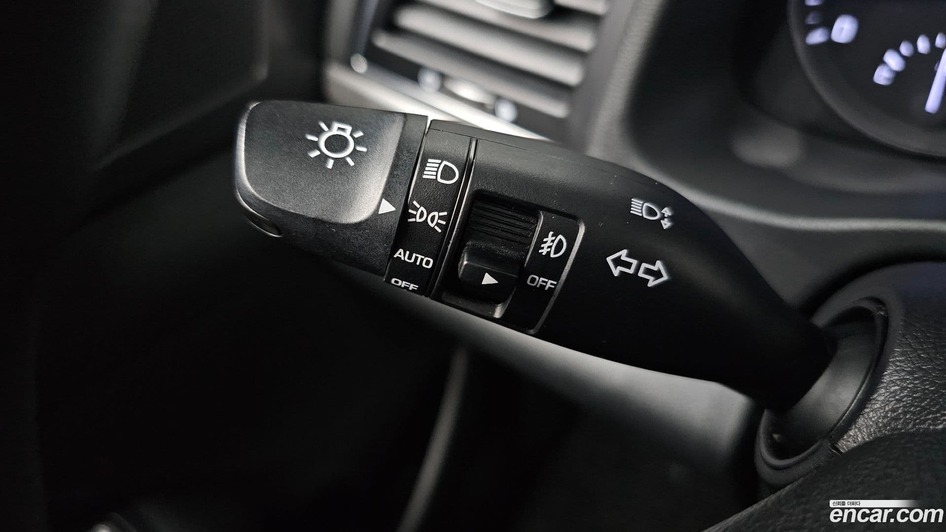 Main__Slider__Photo:AVANTE Hyundai 2017.11-15