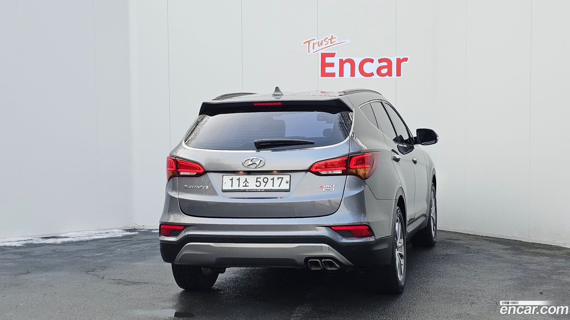 Main__Slider__Photo:Santafe Hyundai 2015.6-3