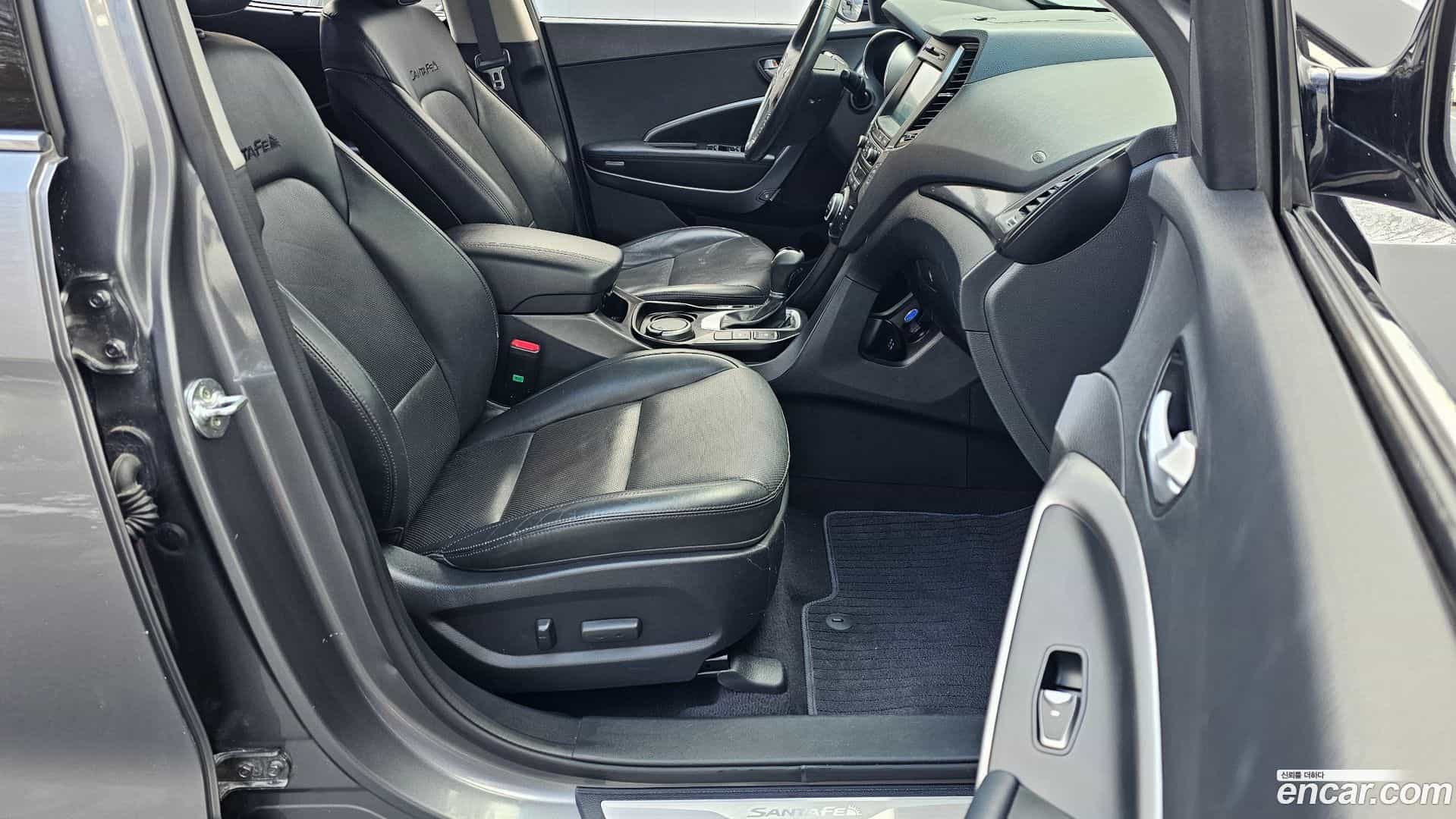 Santafe Hyundai 2015.6-INNER-010
