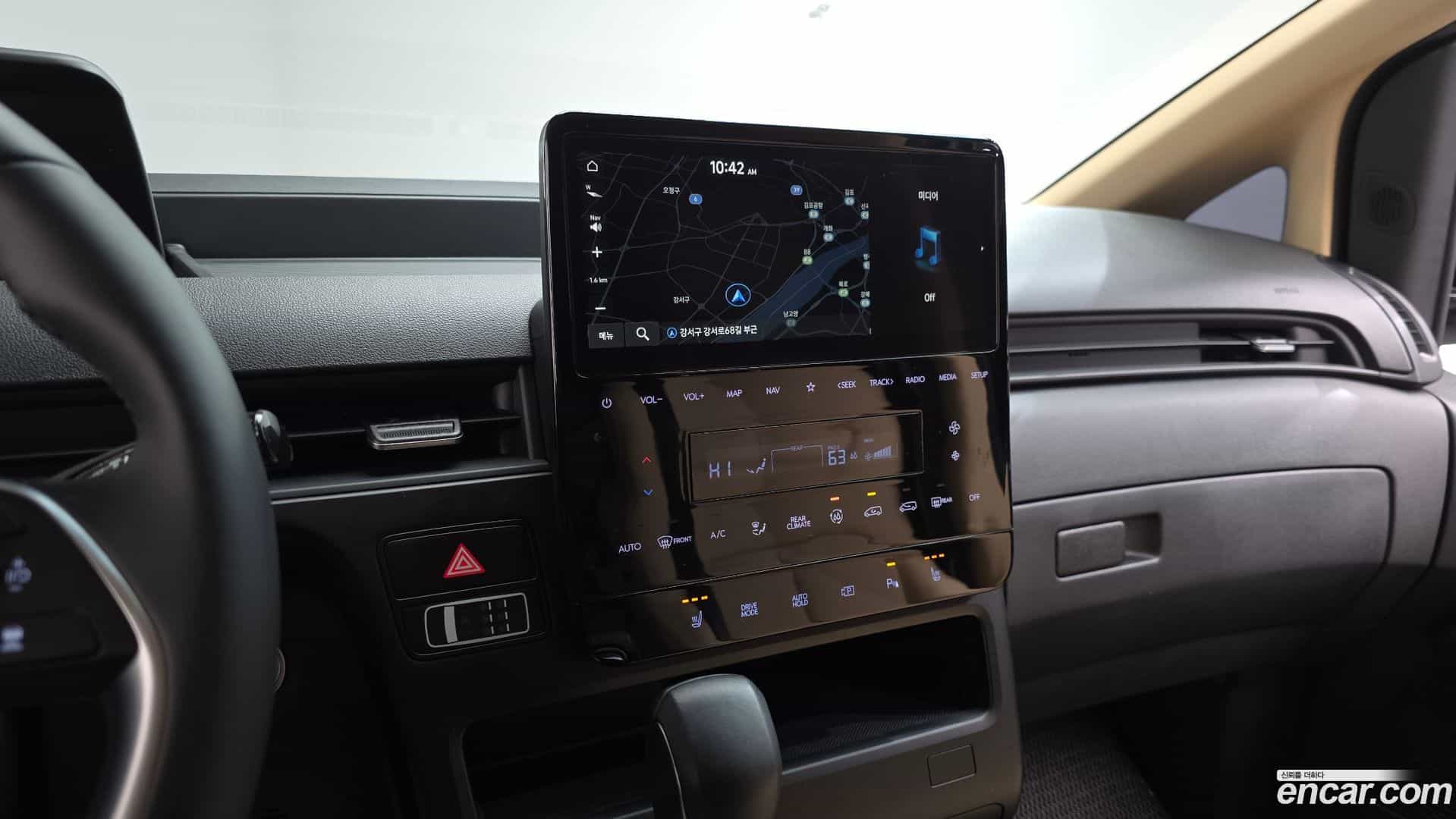 Staria Hyundai 2025.4-OPTION-018