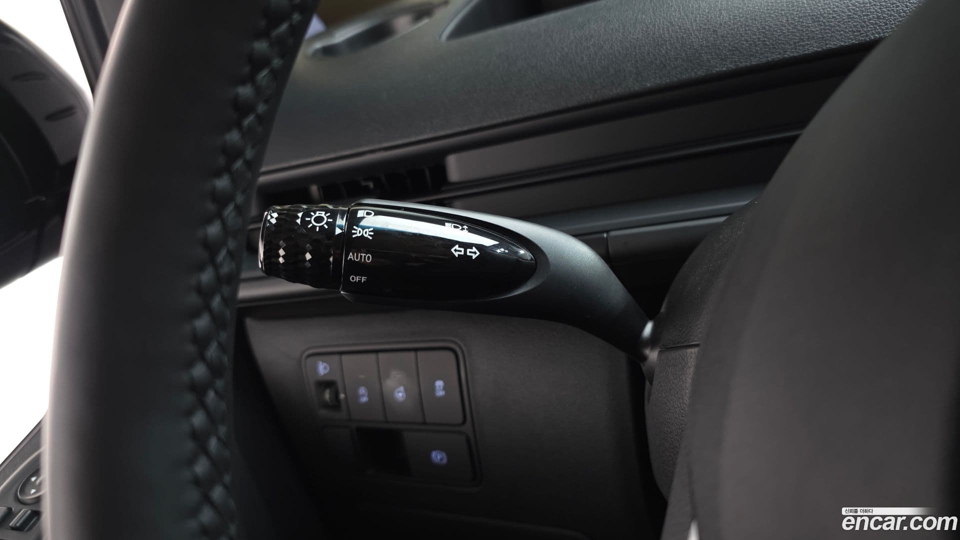 Main__Slider__Photo:Staria Hyundai 2025.4-17