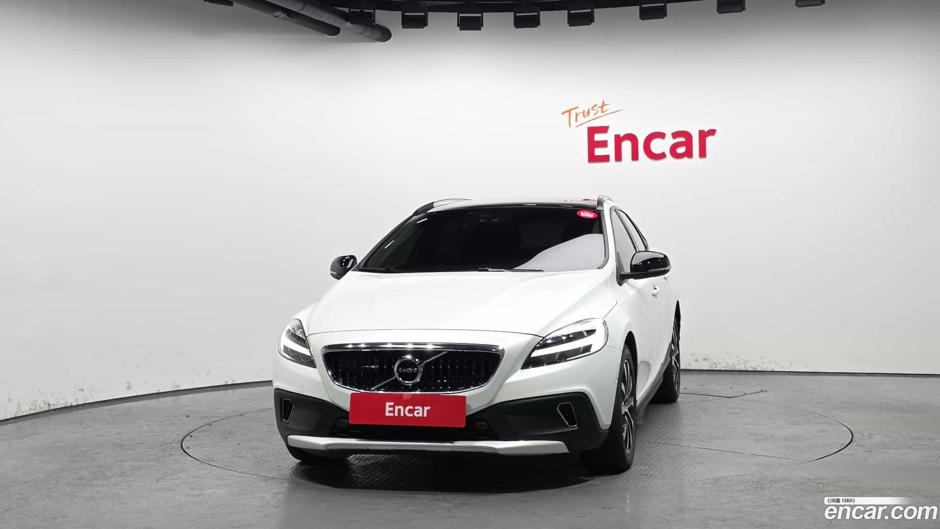 V40 Volvo 2019.5-OUTER-003