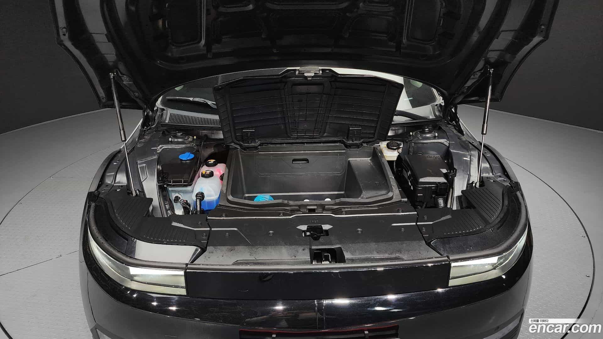 Ioniq5 Hyundai 2021.9-INNER-006