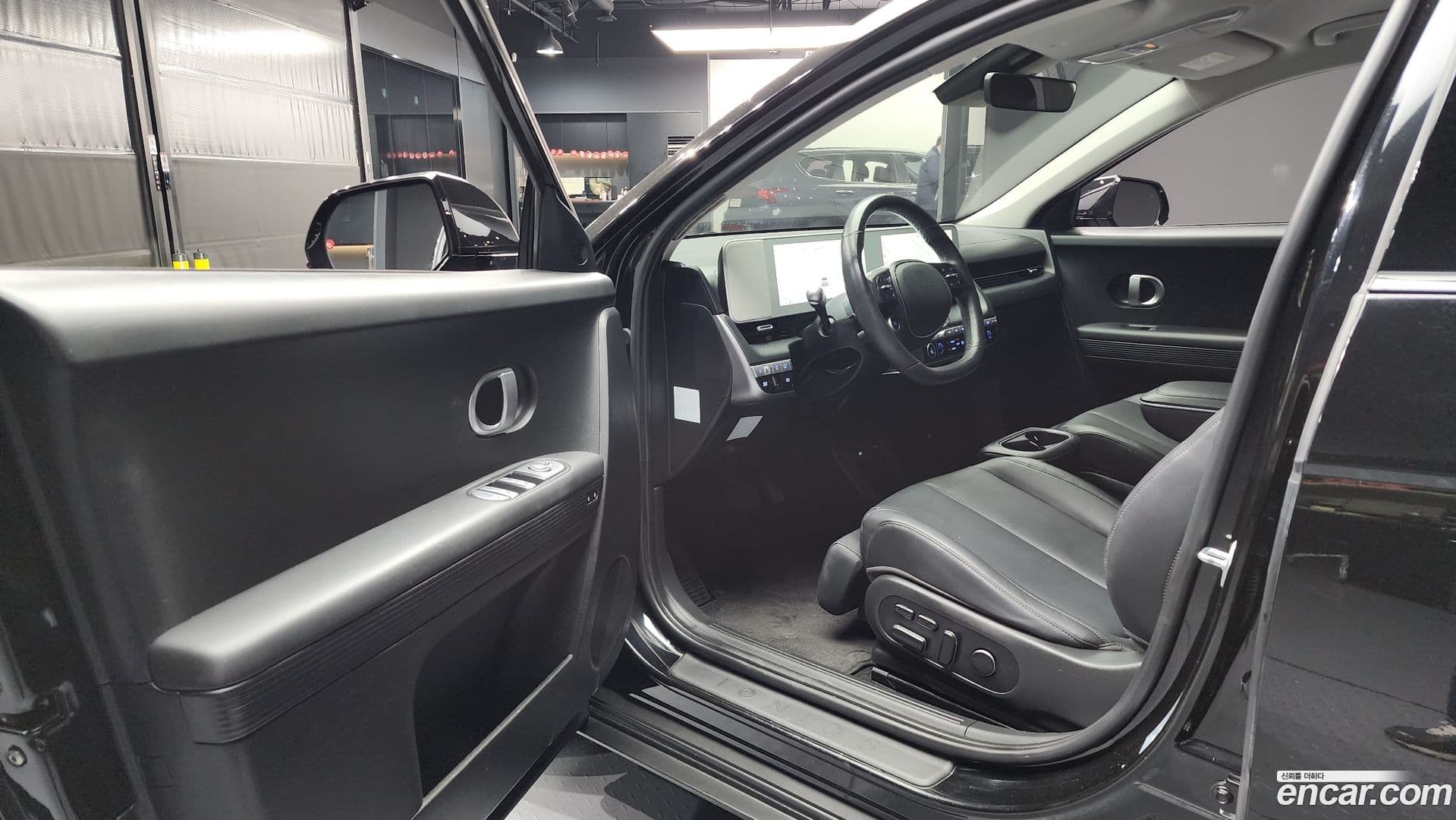 Main__Slider__Photo:Ioniq5 Hyundai 2021.9-9