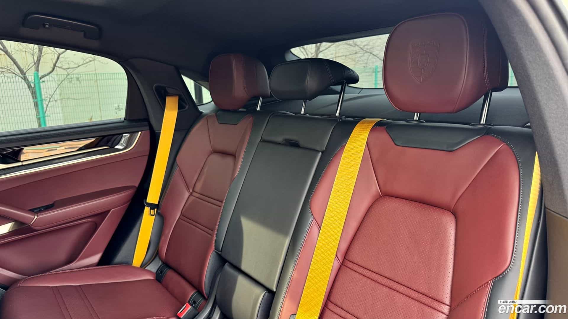 Cayenne Porsche 2024.8-OPTION-017