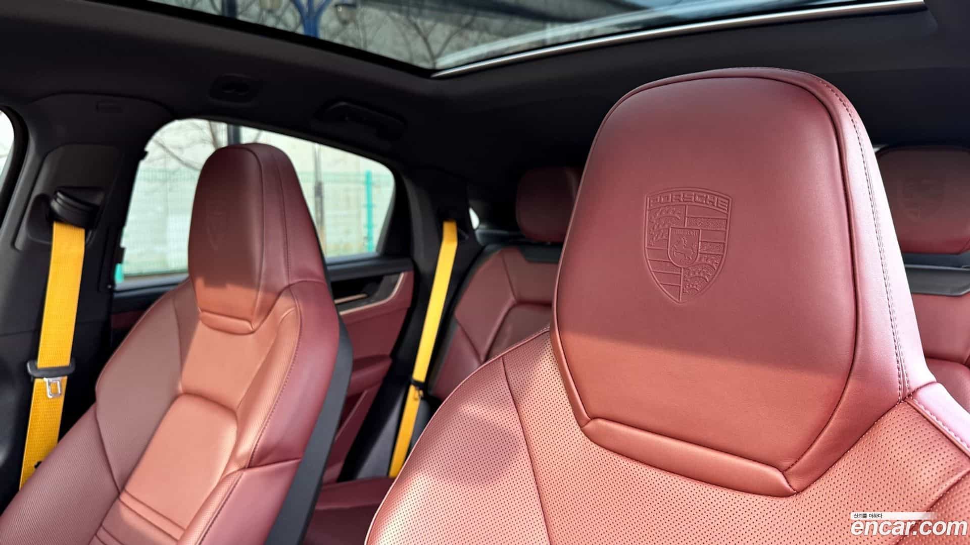 Cayenne Porsche 2024.8-OPTION-019