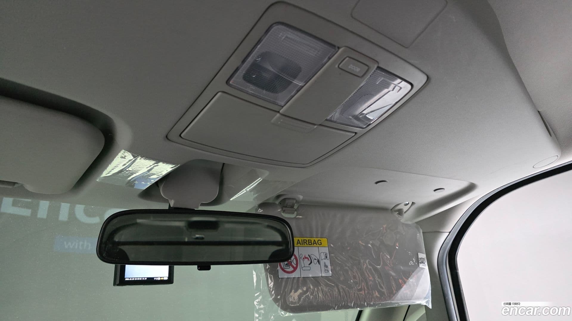 Main__Slider__Photo:RAY Kia 2023.4-17