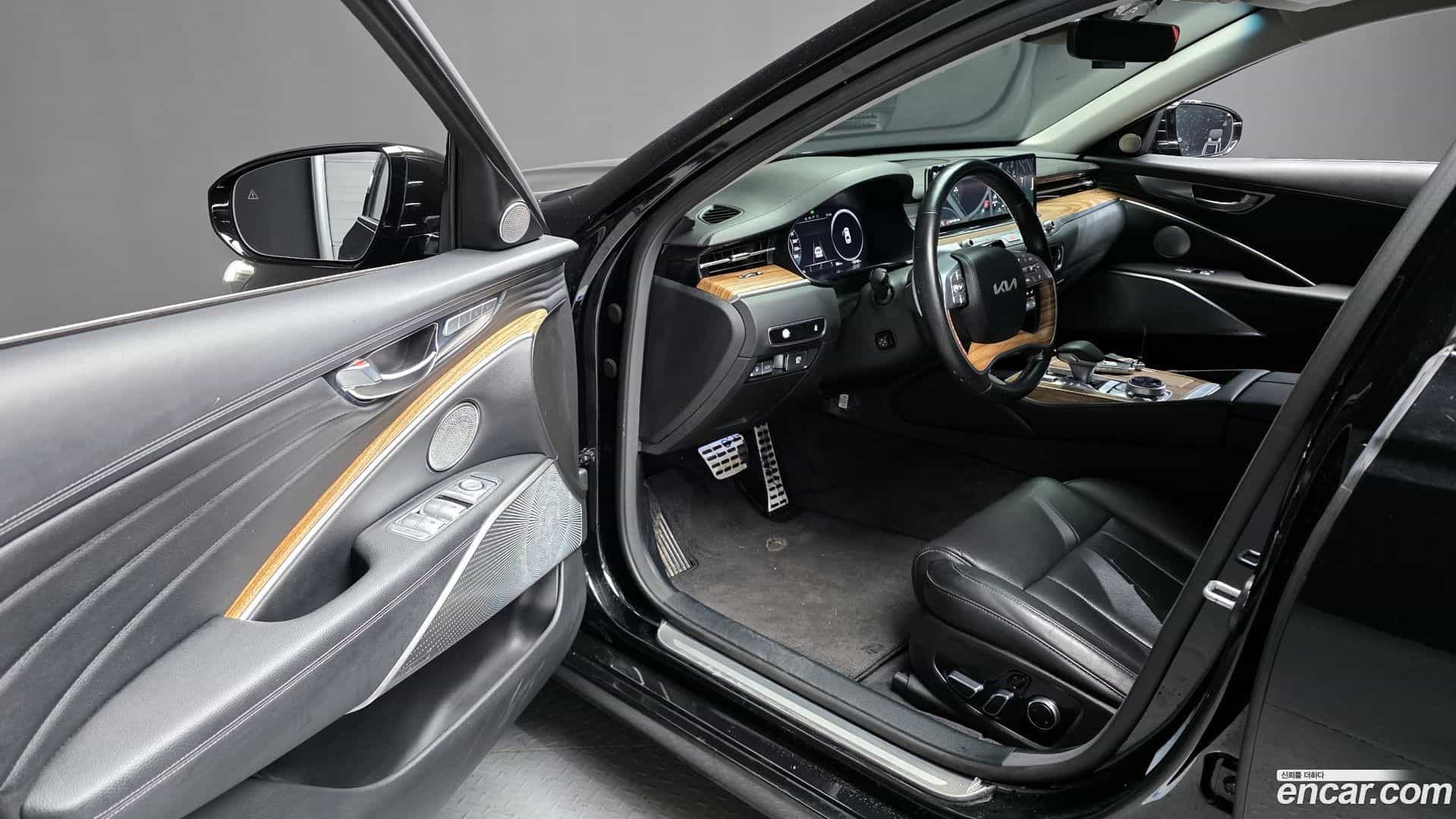 K9 Kia 2023.0-INNER-010