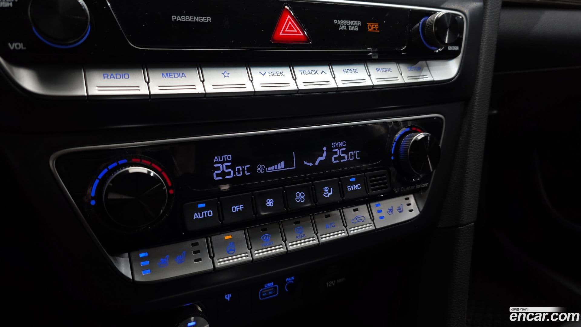 Main__Slider__Photo:Sonata Hyundai 2018.1-16