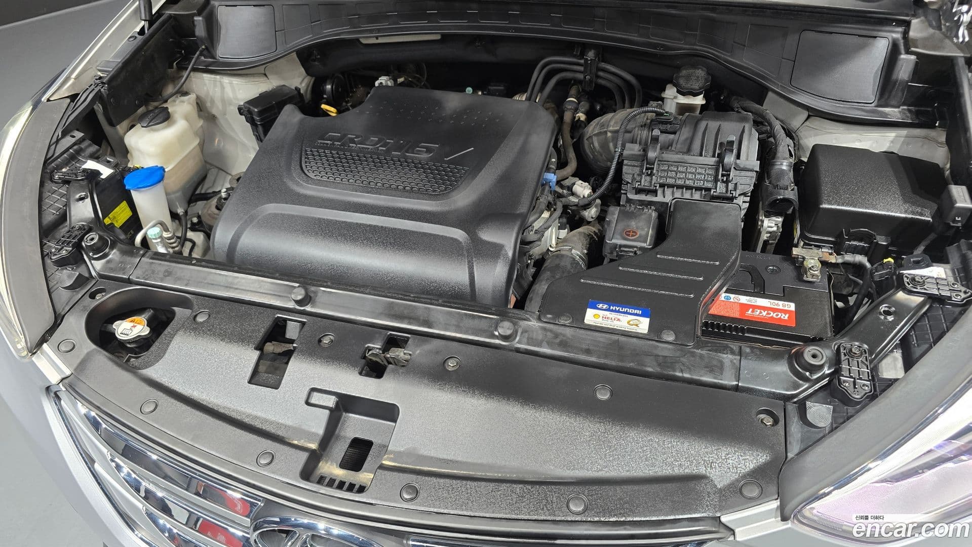 Main__Slider__Photo:Santafe Hyundai 2013.2-5