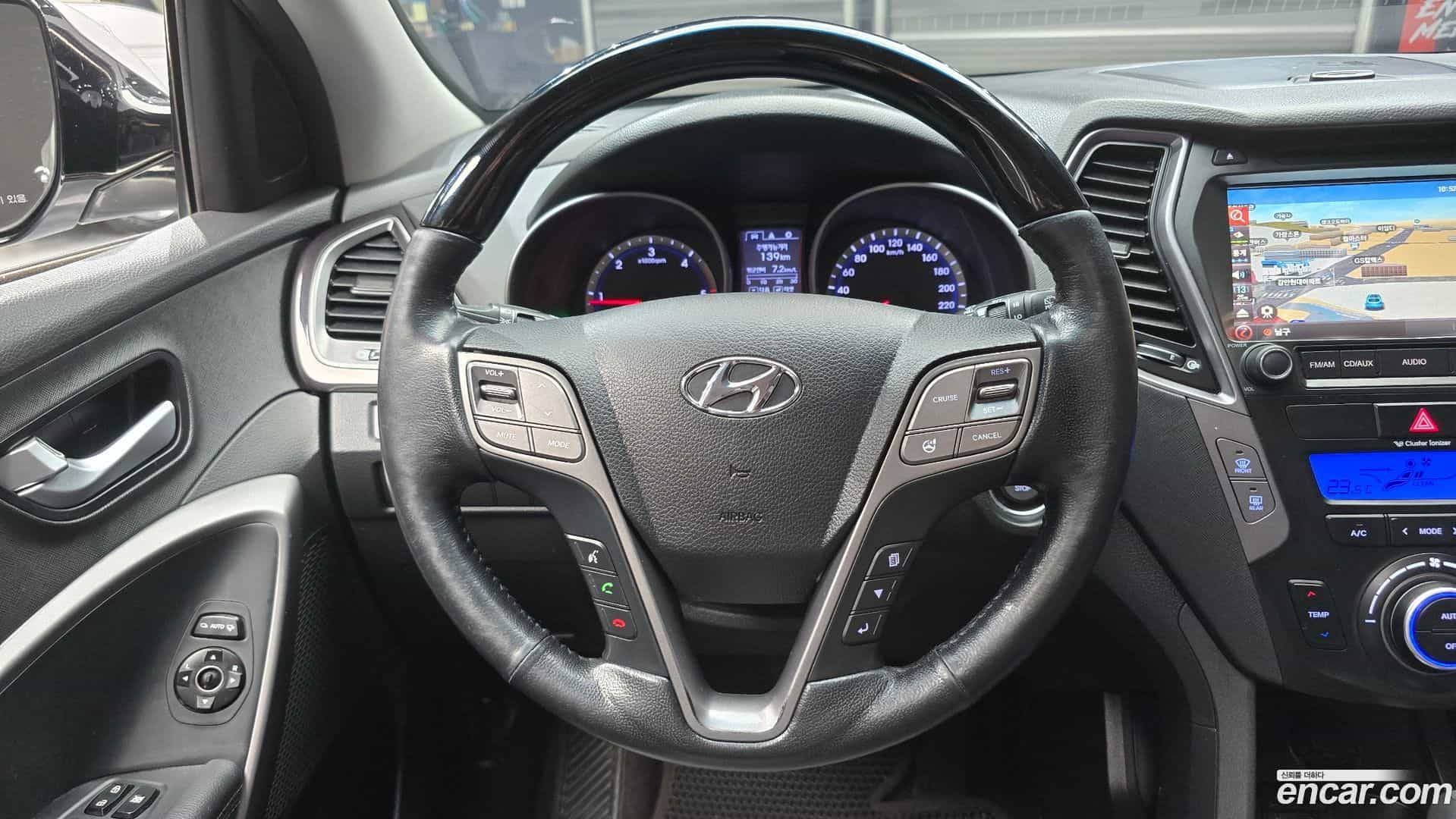 Santafe Hyundai 2013.2-OPTION-017
