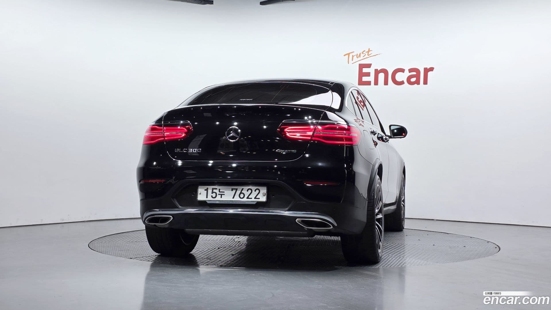 Main__Slider__Photo:GLC-Class Mercedes-Benz 2019.6-3