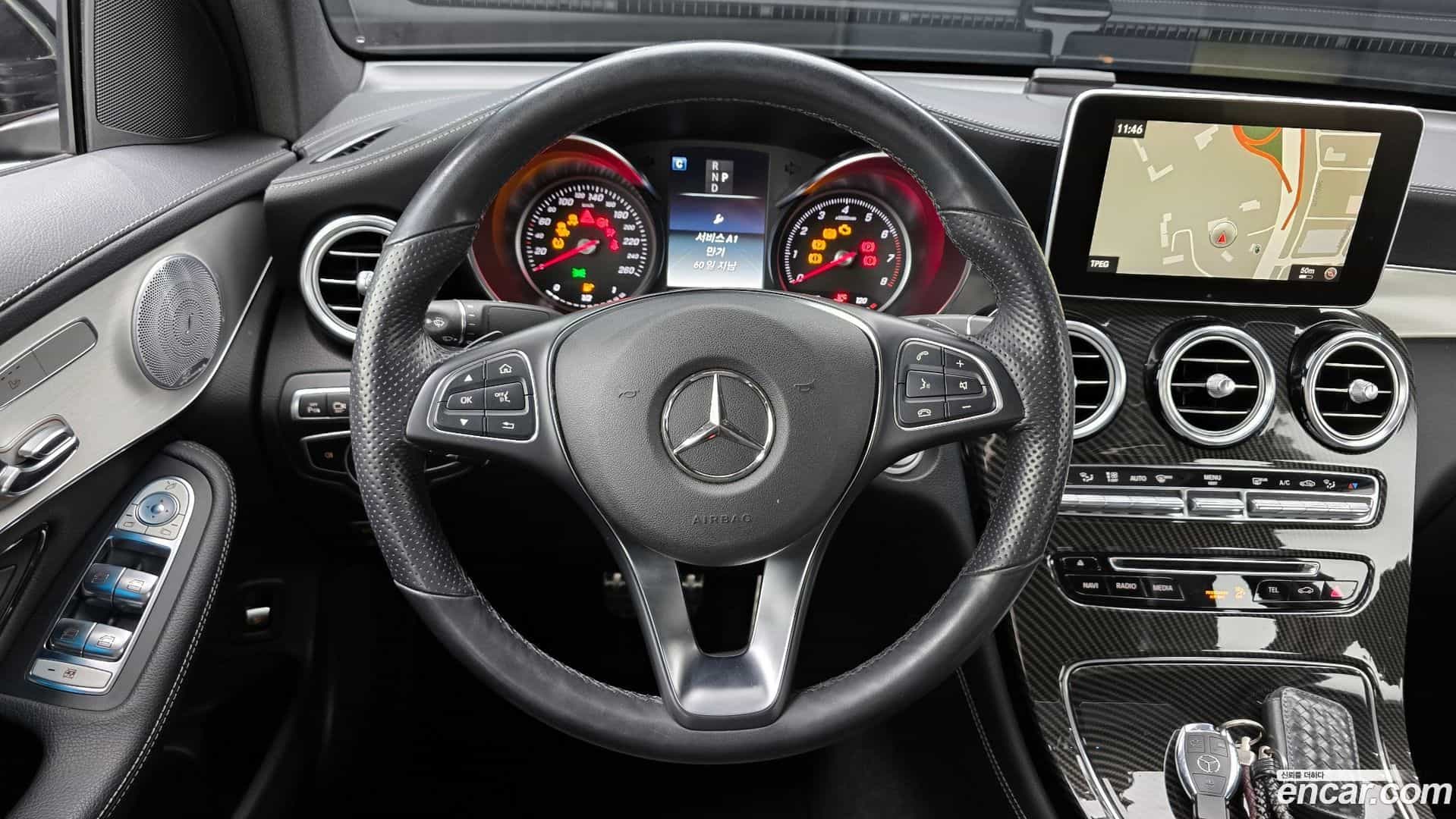 GLC-Class Mercedes-Benz 2019.6-OPTION-017