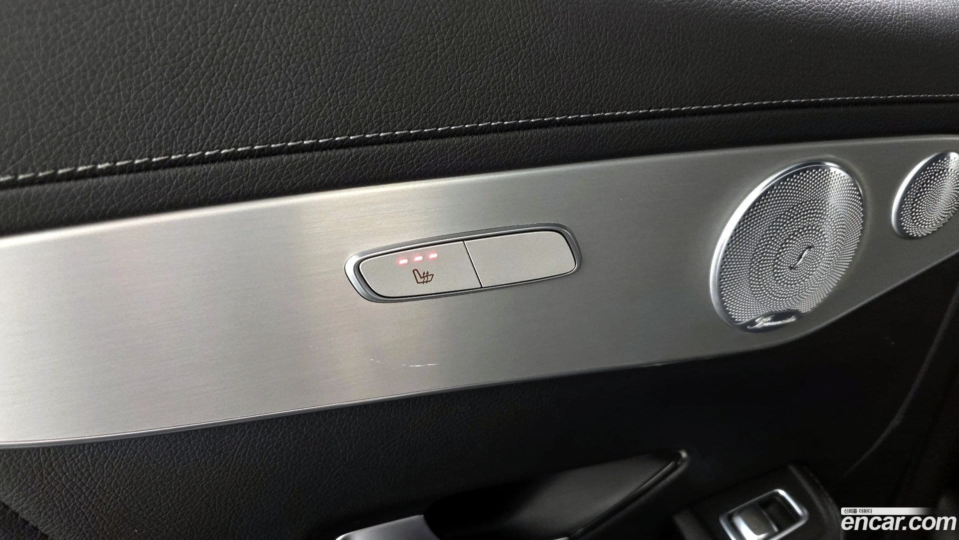 Main__Slider__Photo:GLC-Class Mercedes-Benz 2019.6-16