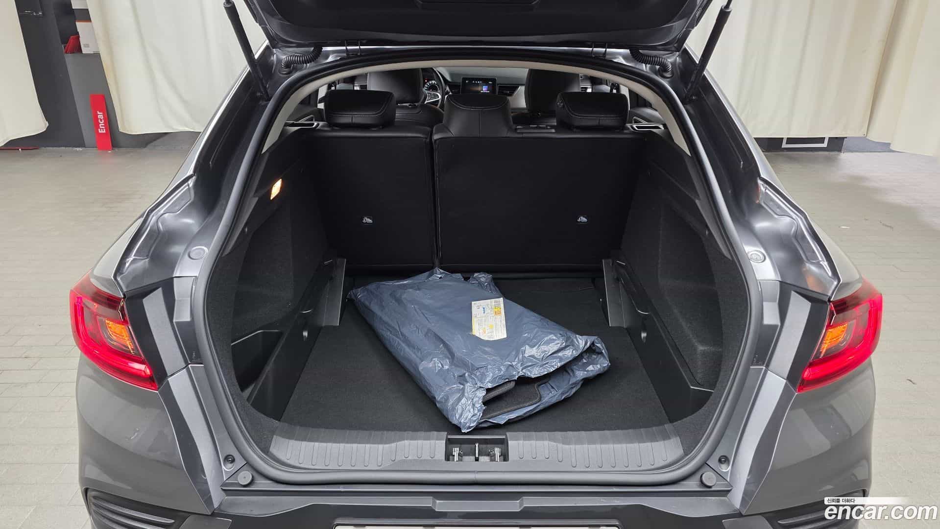 XM3 Renault-KoreaSamsung 2023.3-OPTION-024