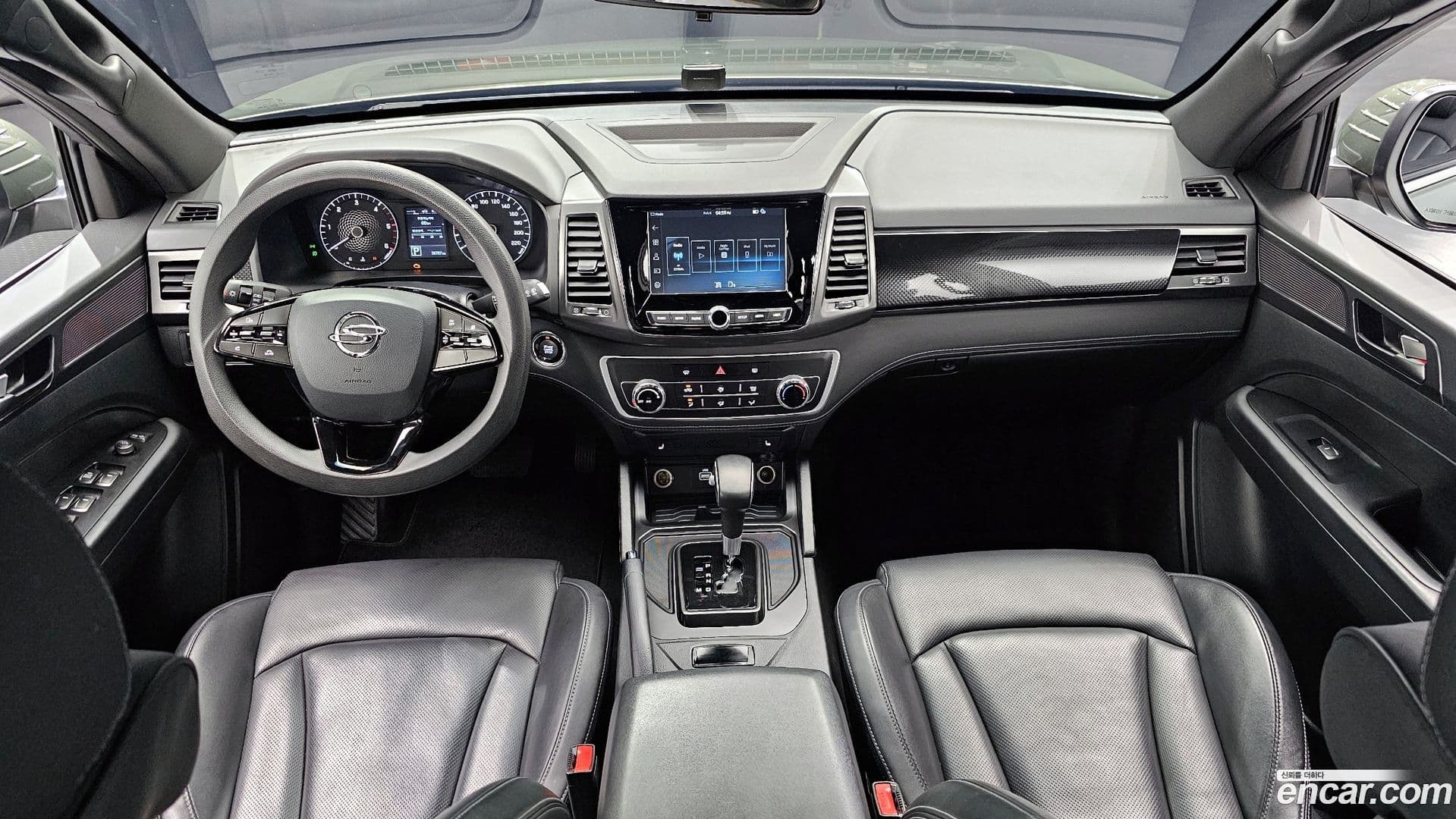 Main__Slider__Photo:Rexton KG_Mobility_Ssangyong 2022.3-6