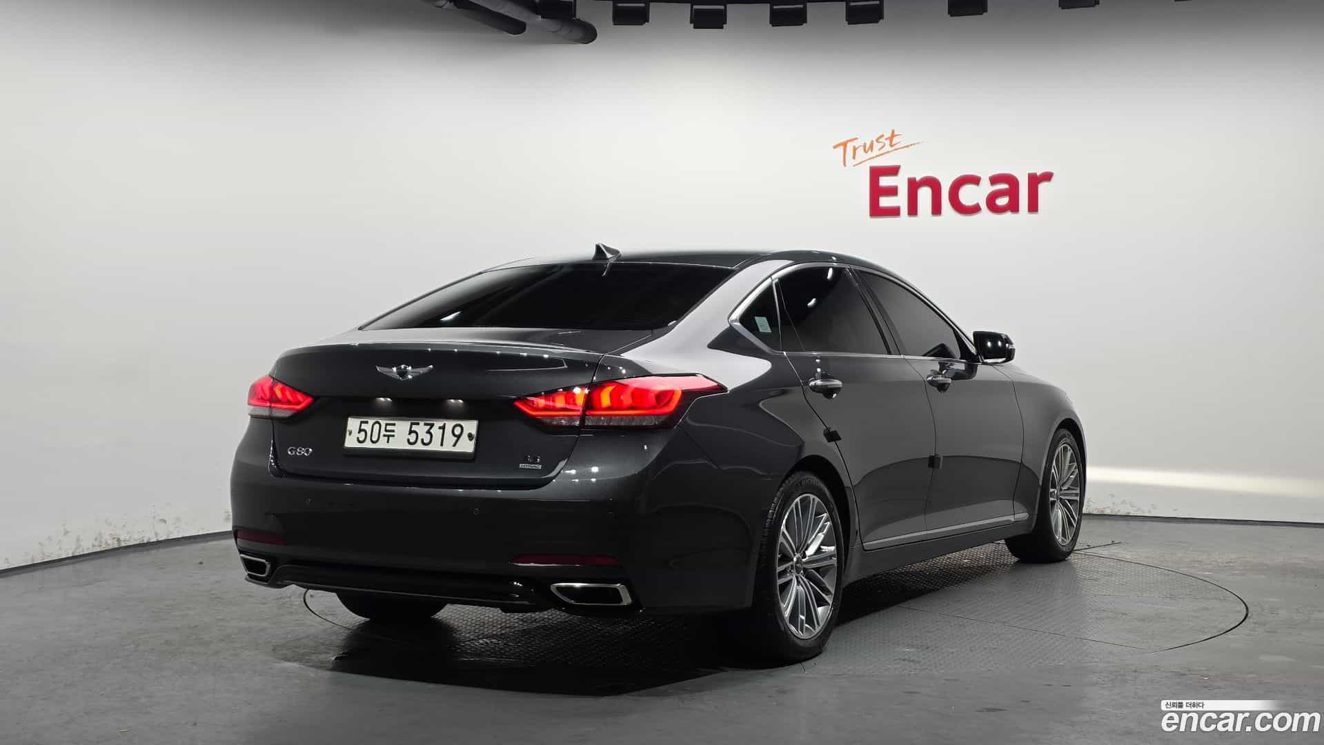 G80 Genesis 2019.2-OUTER-002