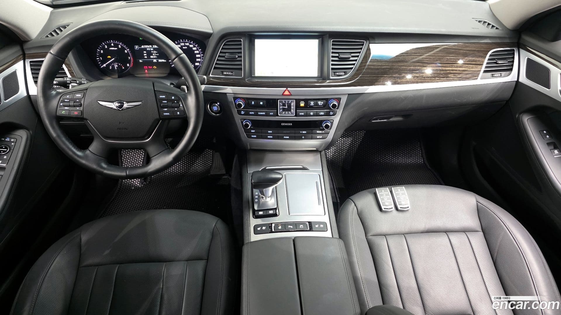 Main__Slider__Photo:G80 Genesis 2019.2-6