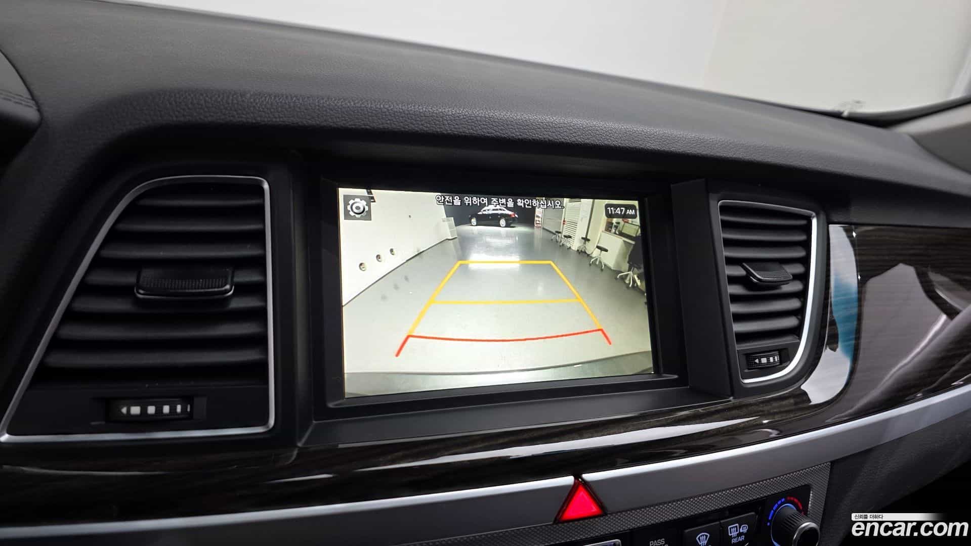 G80 Genesis 2019.2-OPTION-019