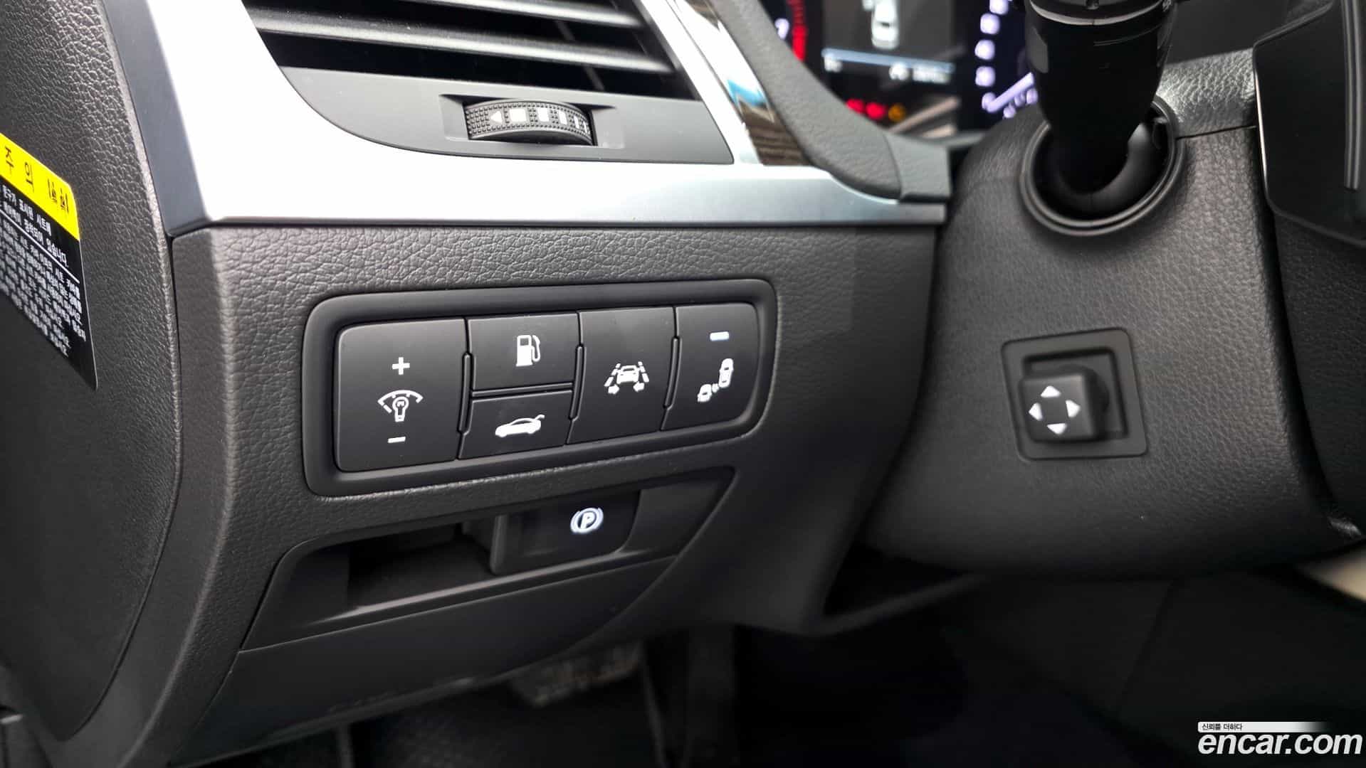 G80 Genesis 2019.2-OPTION-020