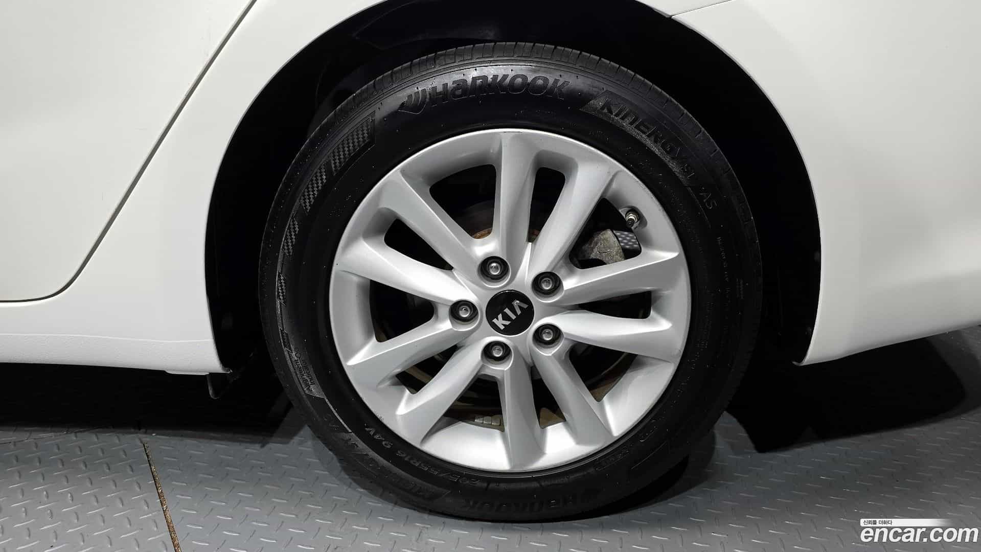 K3 Kia 2016.2-OUTER-005