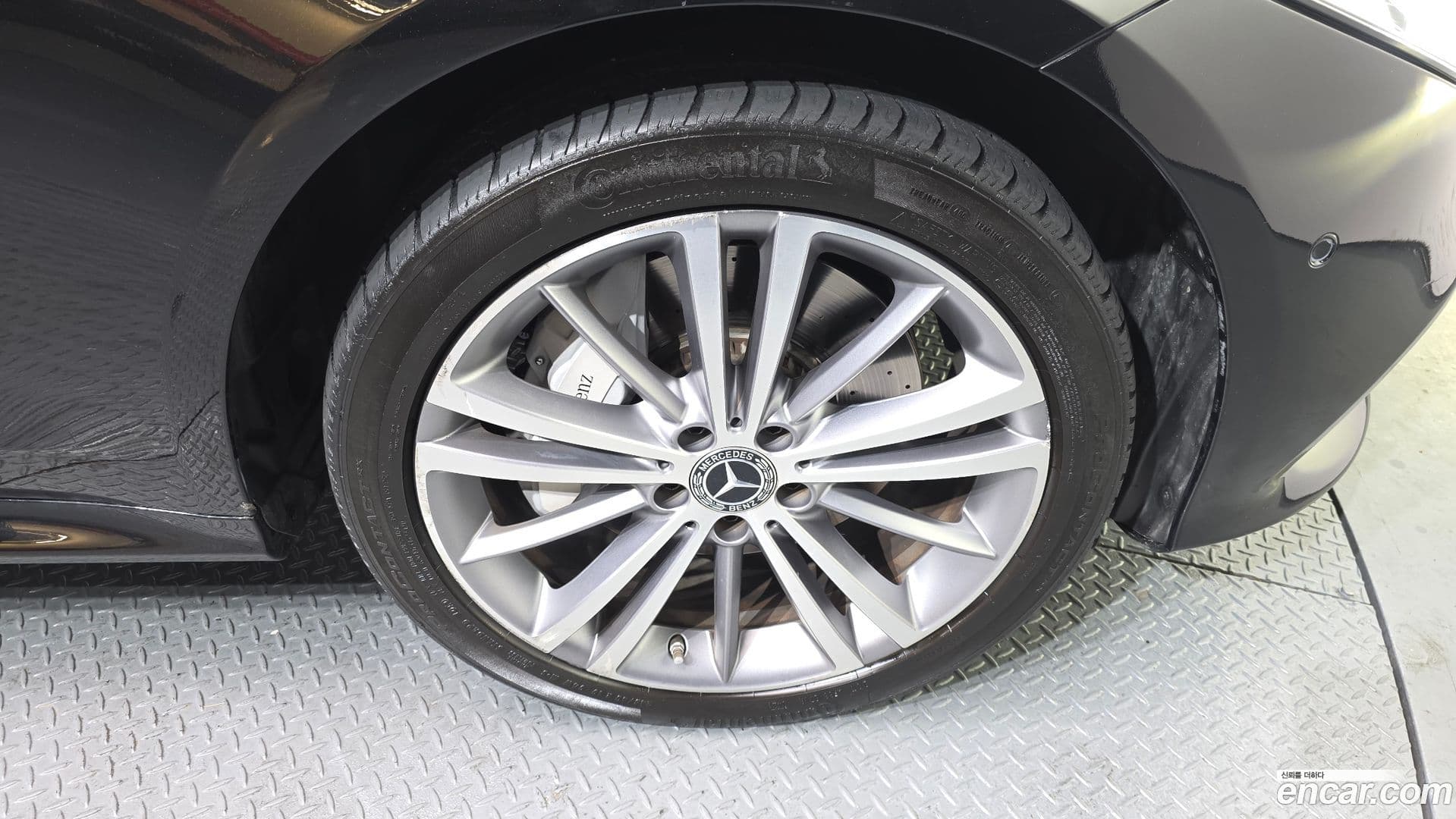 Main__Slider__Photo:CLS-Class Mercedes-Benz 2019.11-4