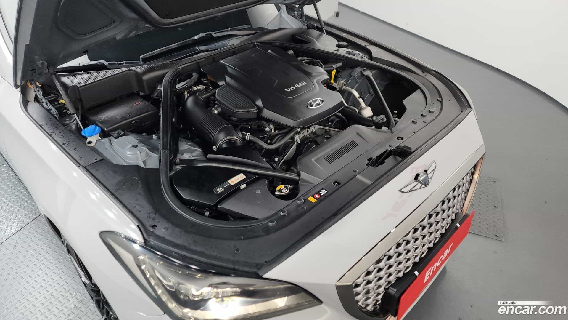 Genesis Hyundai 2016.2-INNER-006