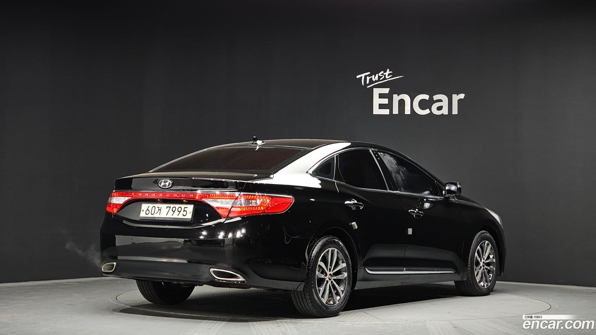 Main__Slider__Photo:Grandeur Hyundai 2011.6-1