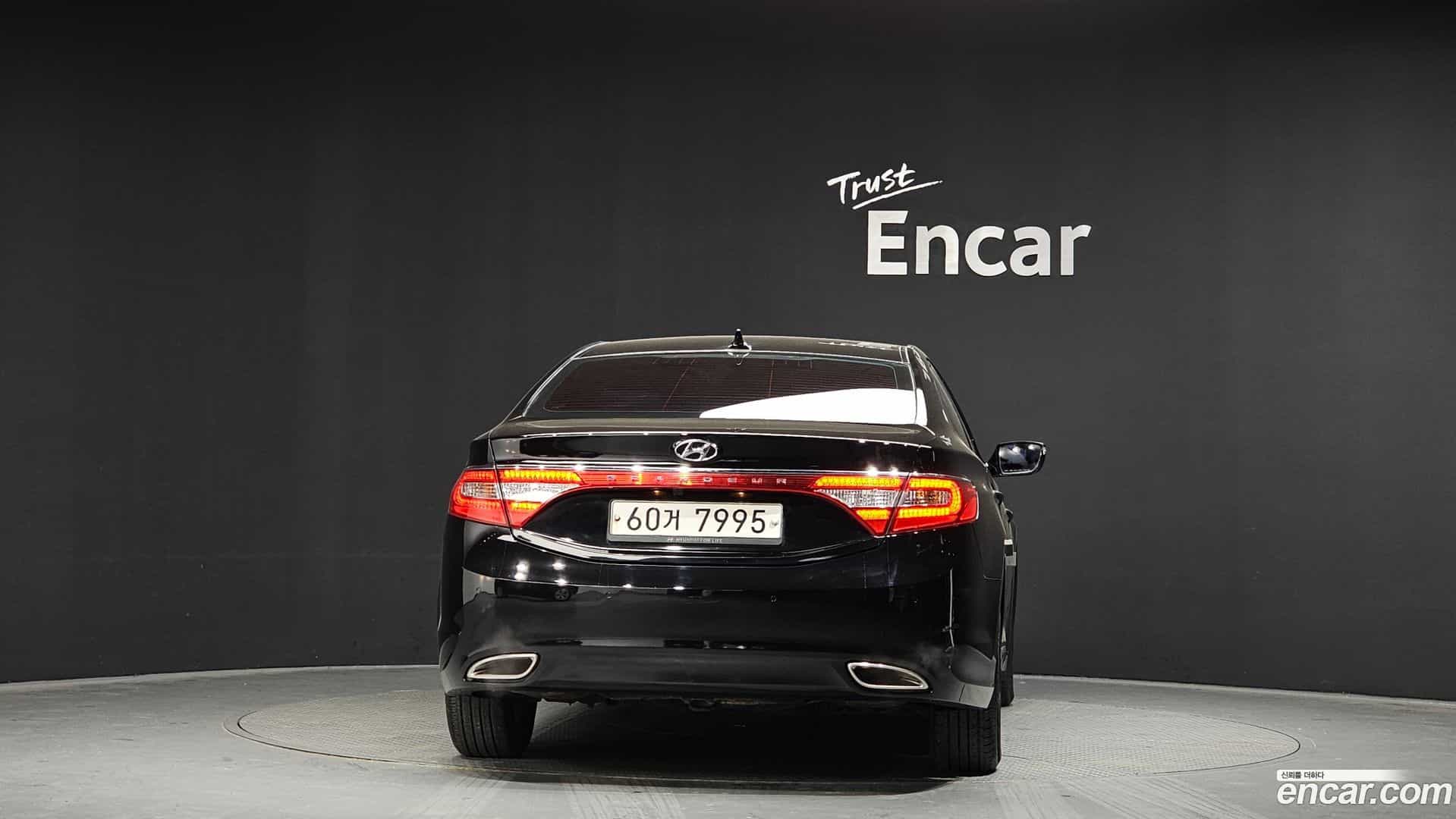 Grandeur Hyundai 2011.6-OUTER-004