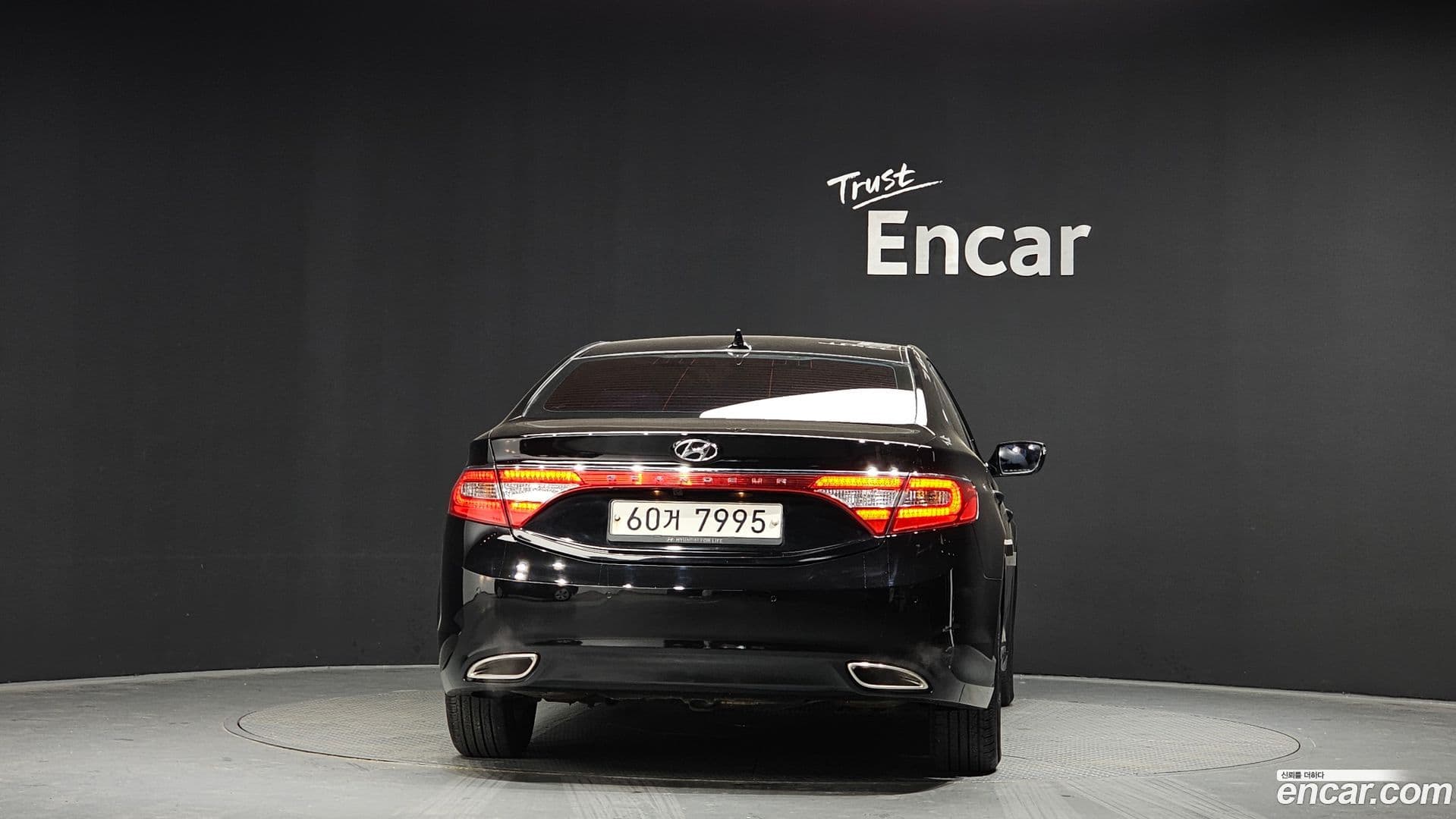 Main__Slider__Photo:Grandeur Hyundai 2011.6-3