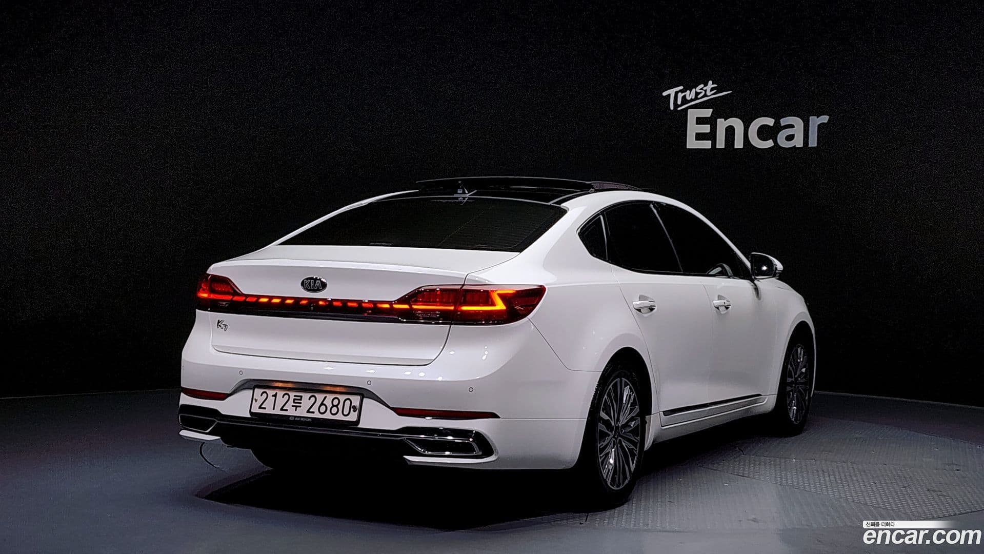 Main__Slider__Photo:K7 Kia 2019.7-1