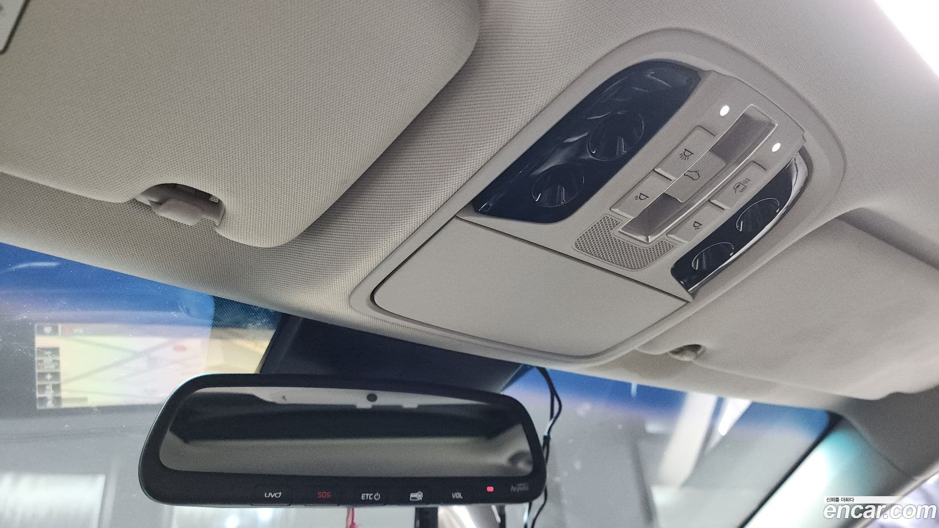 Main__Slider__Photo:K7 Kia 2019.7-16