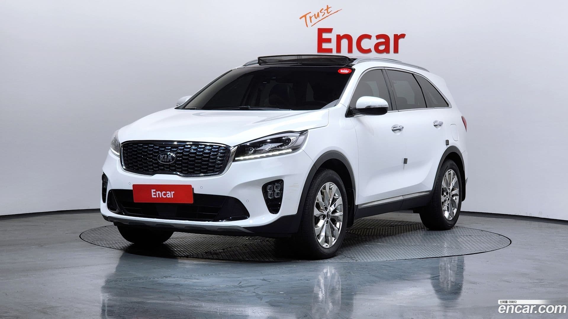 Main__Slider__Photo:Sorento Kia 2018.5-0
