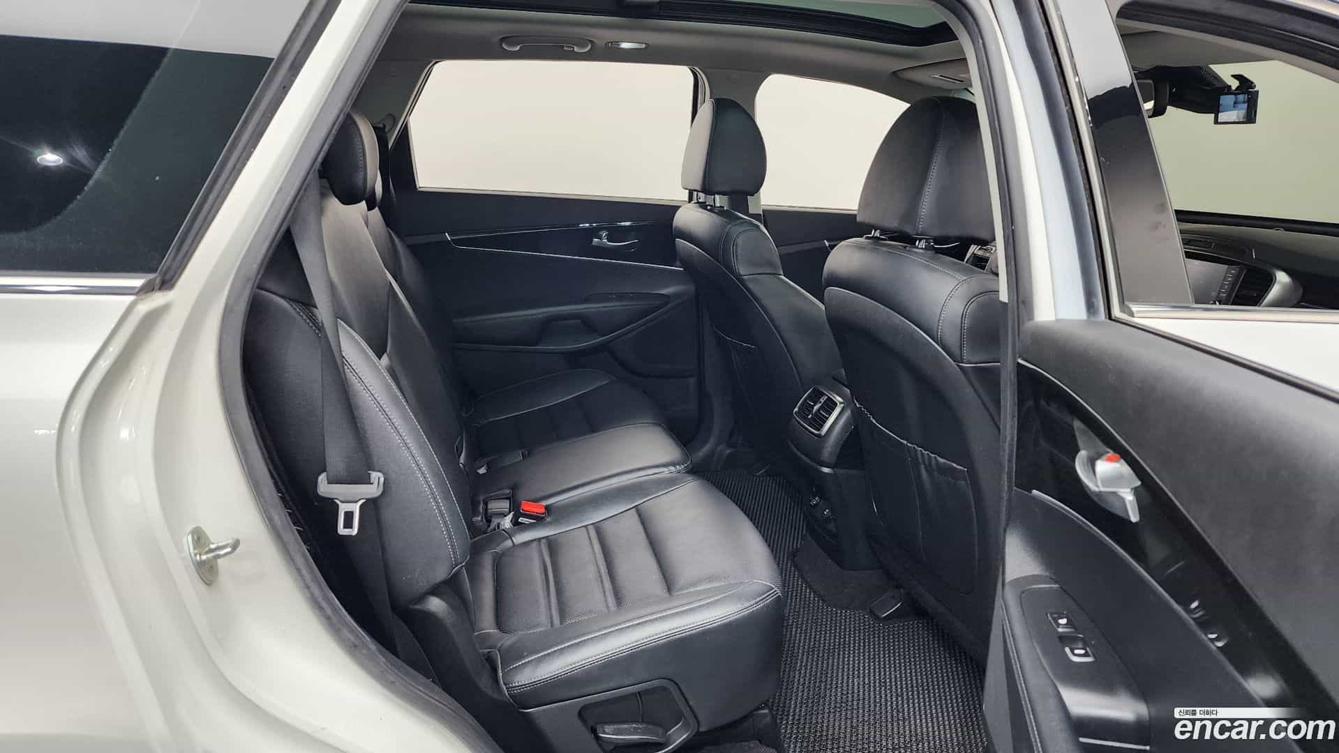 Sorento Kia 2018.5-OPTION-016